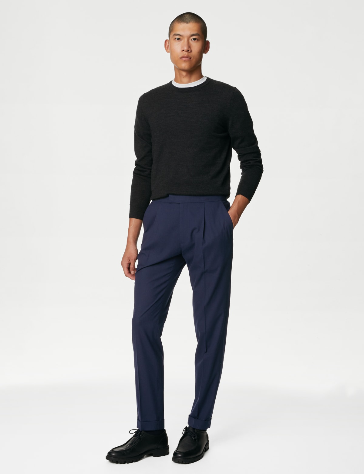 

Marks & Spencer Single Pleat Brushed Stretch Trousers (MALE, NAVY, 38-REG)