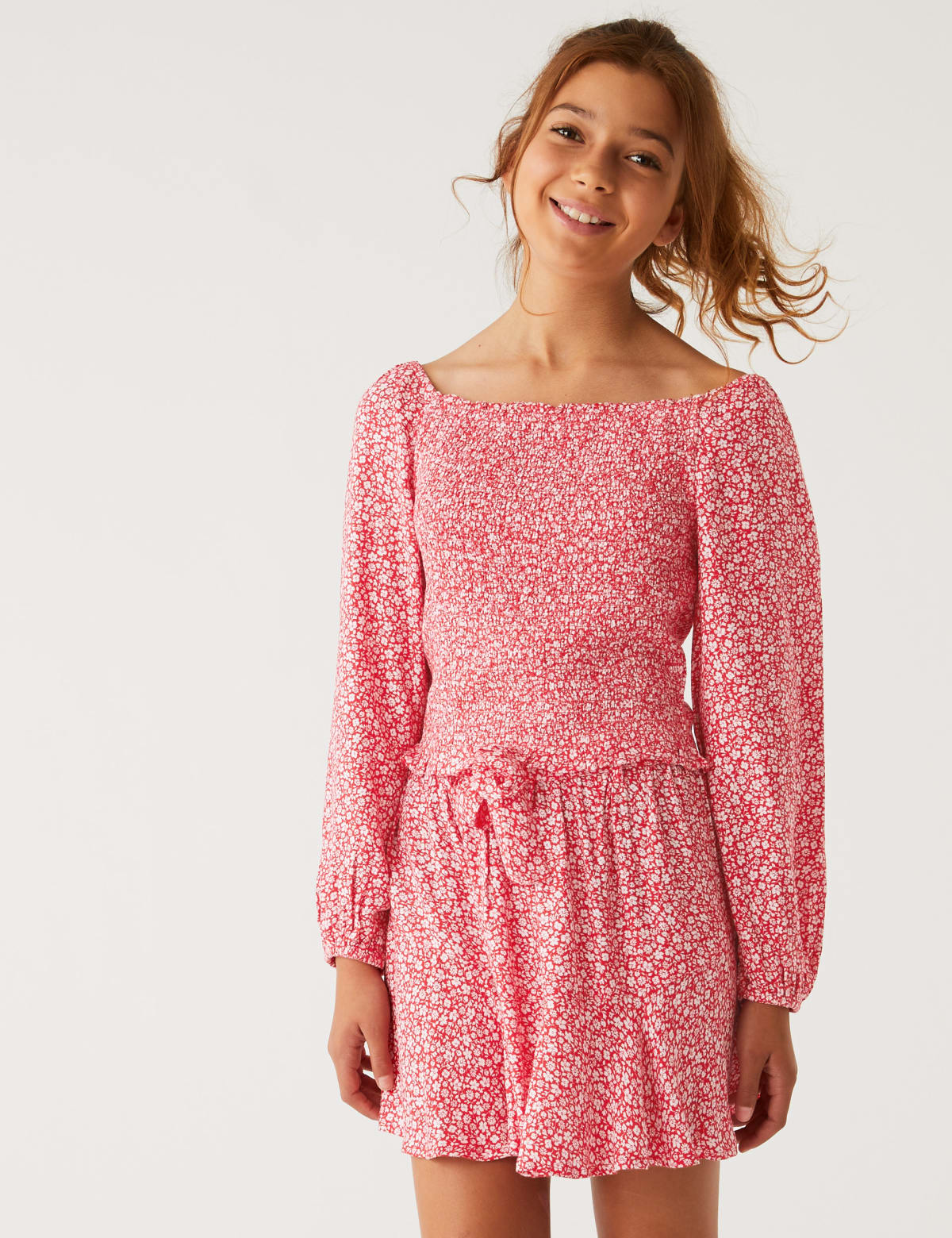 

Marks & Spencer Floral Shirred Top (GIRLS, RED MIX, 14-15)