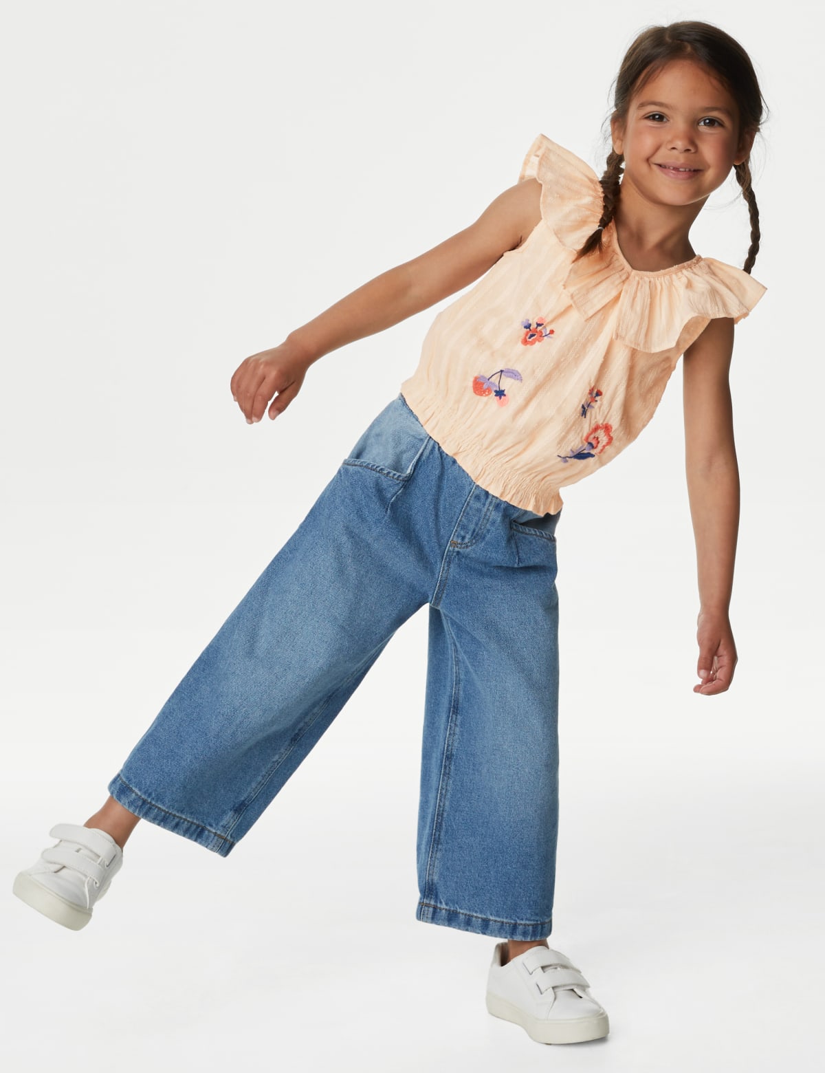 

Marks & Spencer Pure Cotton Embroidered Floral Top (2 - 8 Yrs) (GIRLS, LIGHT PEACH, 4-5 Y)