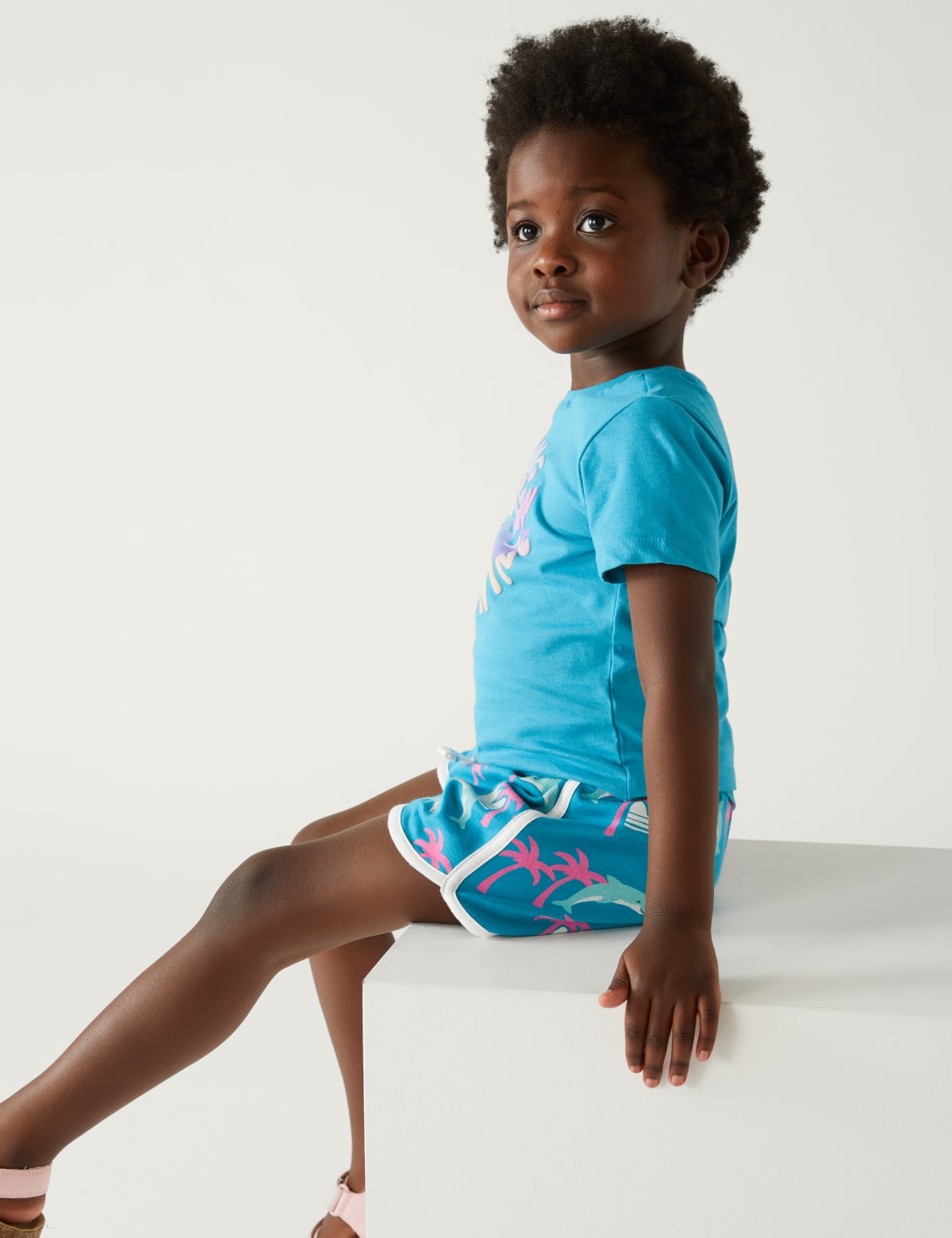 

Marks & Spencer Pure Cotton Dolphin Runner Shorts (GIRLS, BLUE, 2-3 Y)