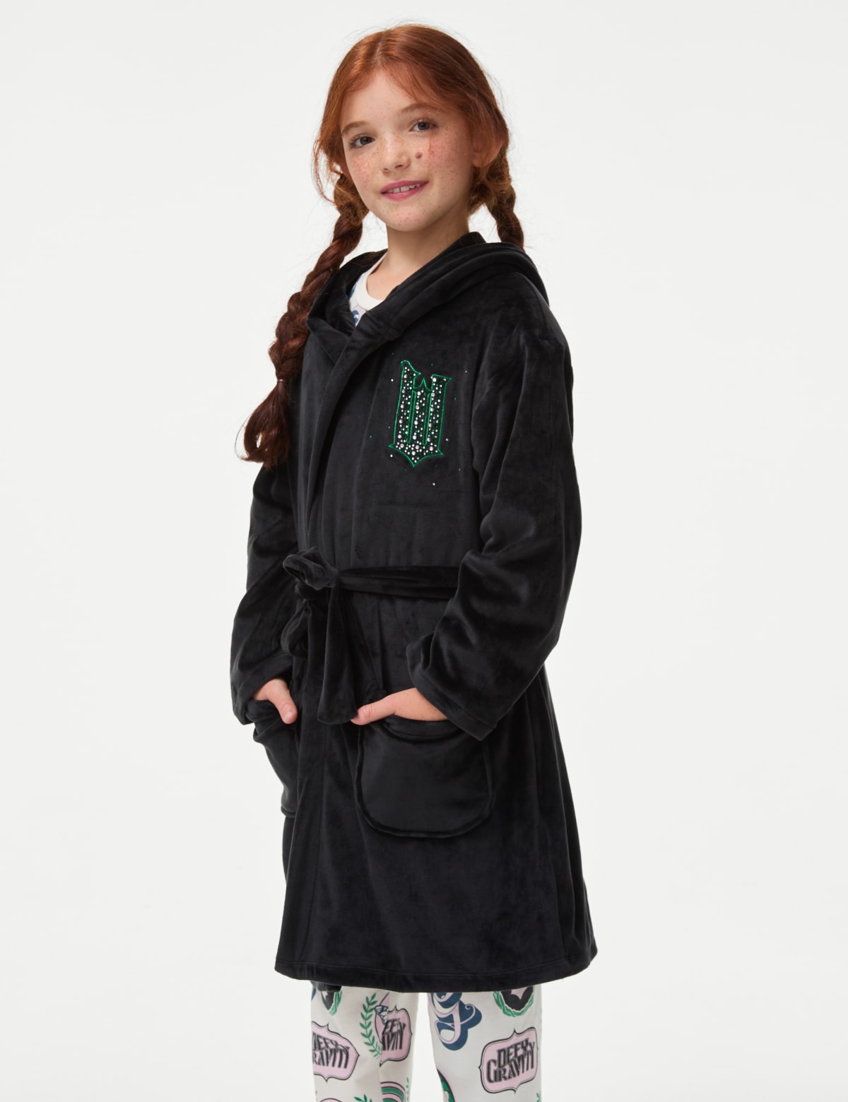 

Marks & Spencer Wicked™ Elphaba Velour Dressing Gown (6-16 Yrs) (GIRLS, BLACK, 9-10Y)