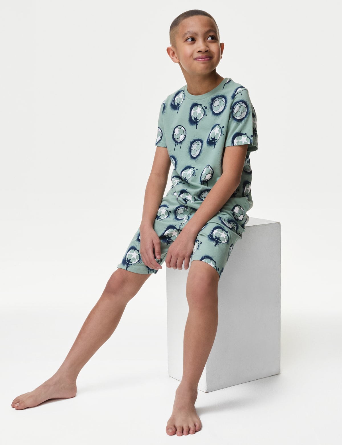 

Marks & Spencer Pure Cotton Football Pyjamas (7-14 Yrs) (BOYS, GREEN MIX, 13-14)