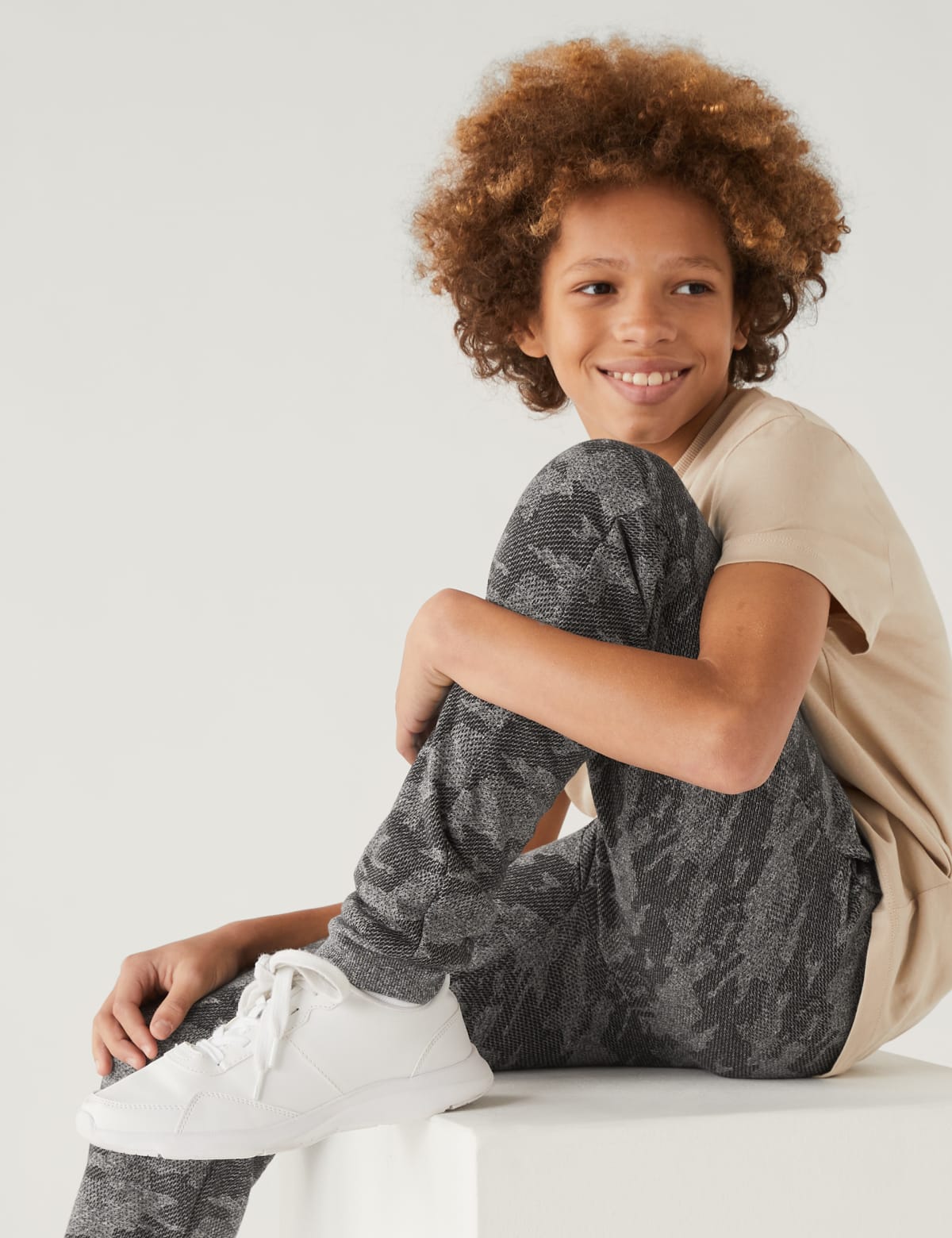

Marks & Spencer Cotton Rich Camouflage Joggers (6-16 Yrs) (BOYS, GREY MIX, 6-7 Y)