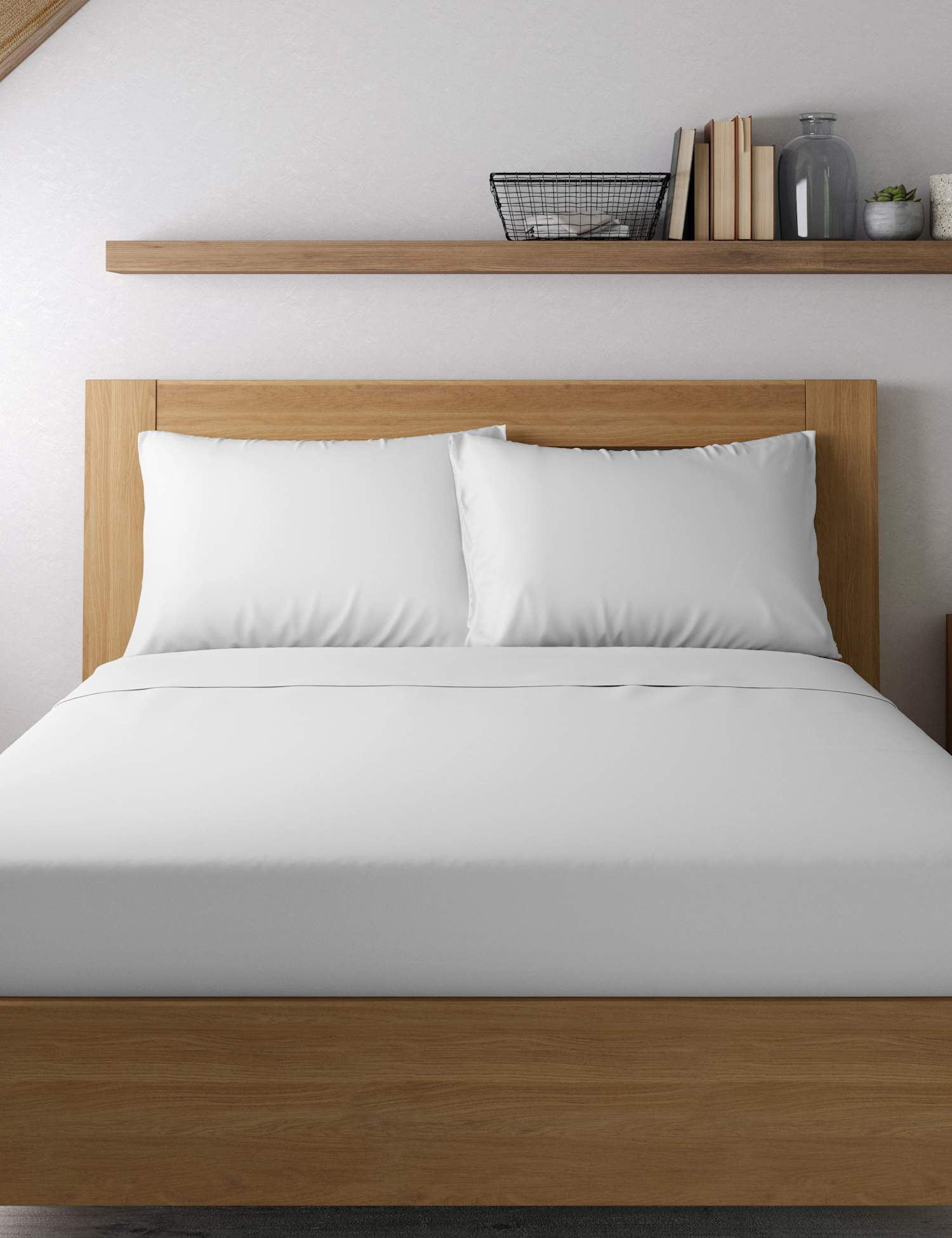 M&S Egyptian Cotton Sateen 400 Thread Count Pillowcase White