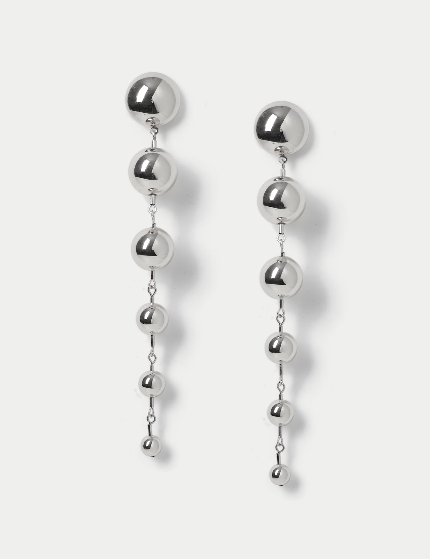 M&S Gradual Ball Drop Earrings Silver