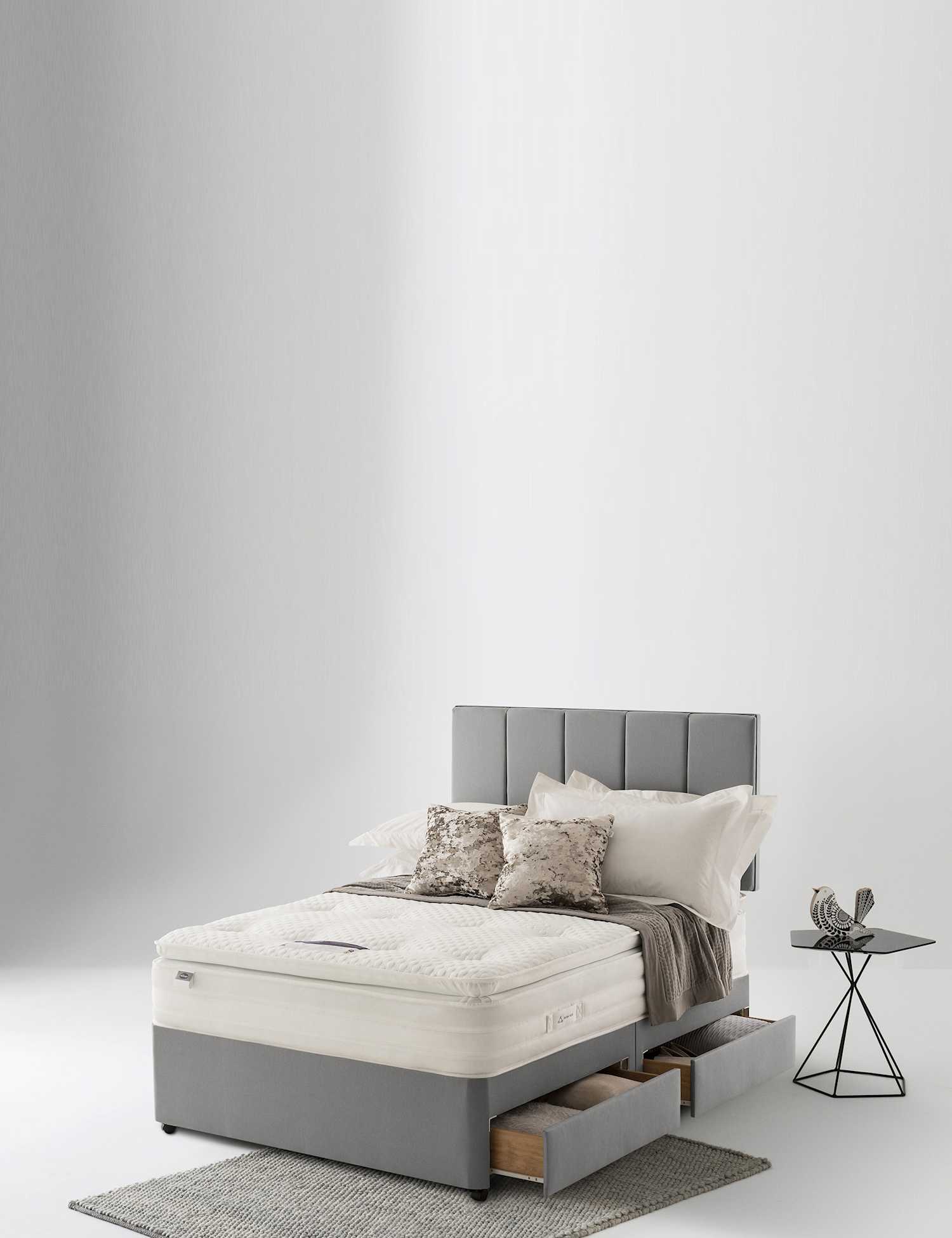 Silentnight 2000 Geltex Pocket Pillowtop Soft Mattress White