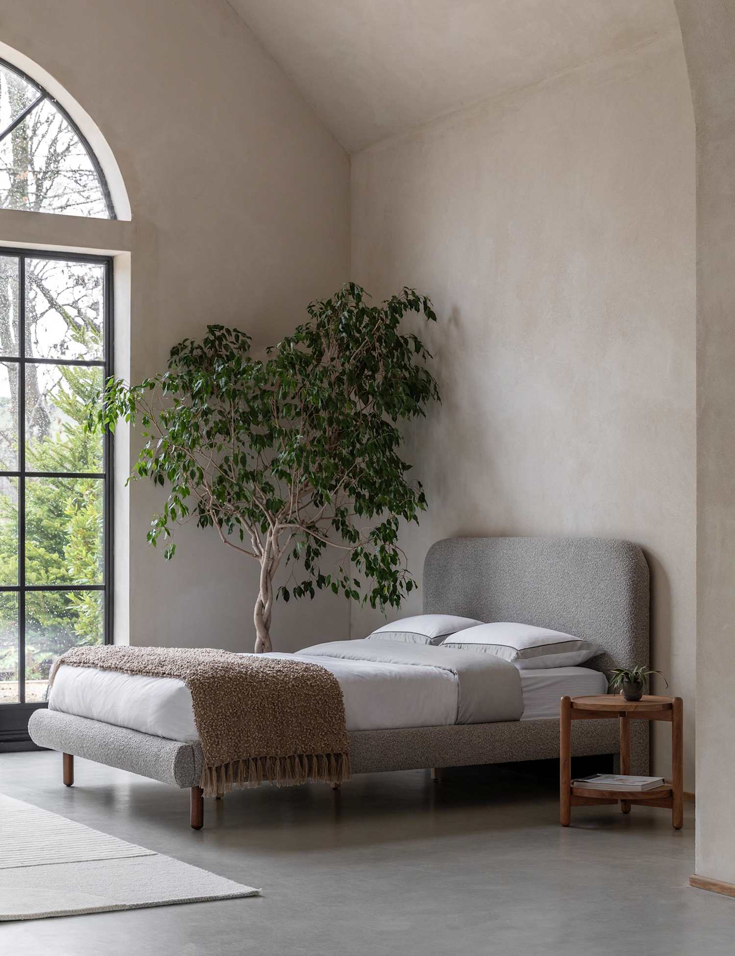 Gallery Direct Rabley Stone 4'6 Bedstead Grey