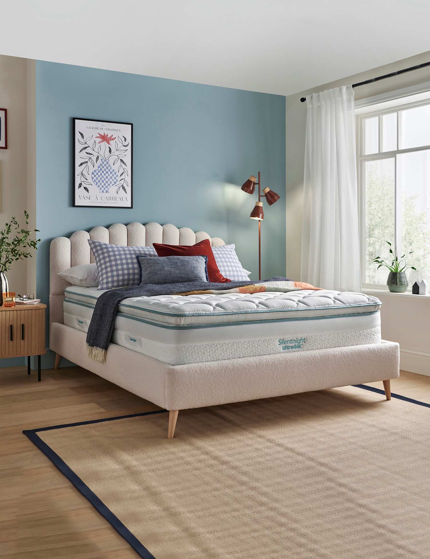 Silentnight UltraGel� CoolTouch 2000 Pocket Sprung Mattress White
