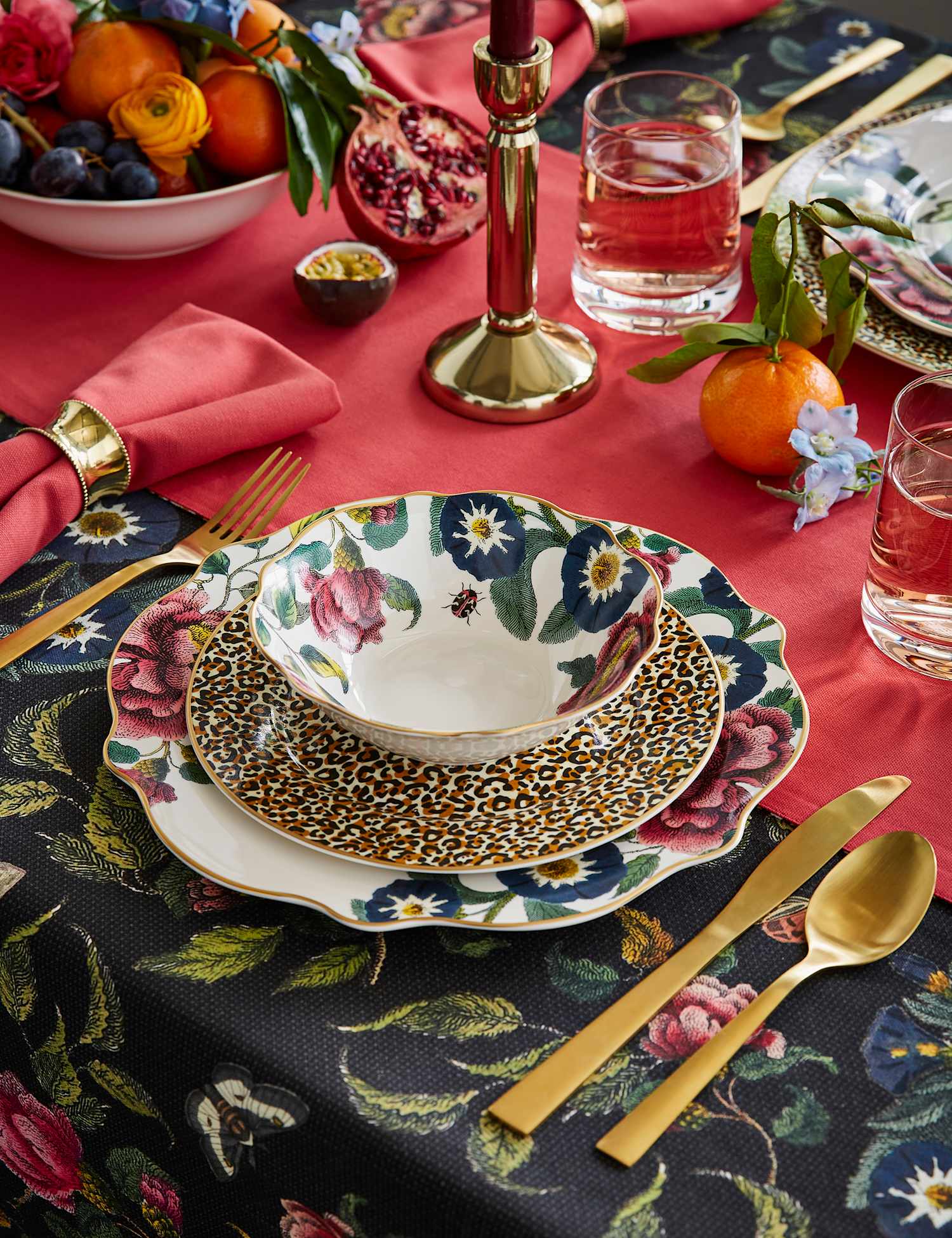 Image of Spode 12 Piece Creatures of Curiosity&hellip;