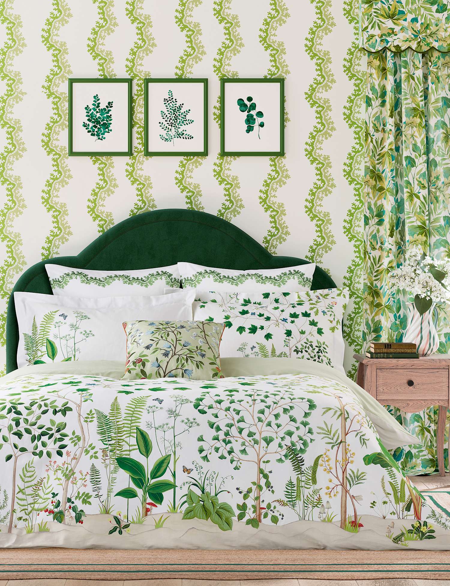 Sanderson Pure Cotton Sateen Sycamore & Oak Bedding Set Green