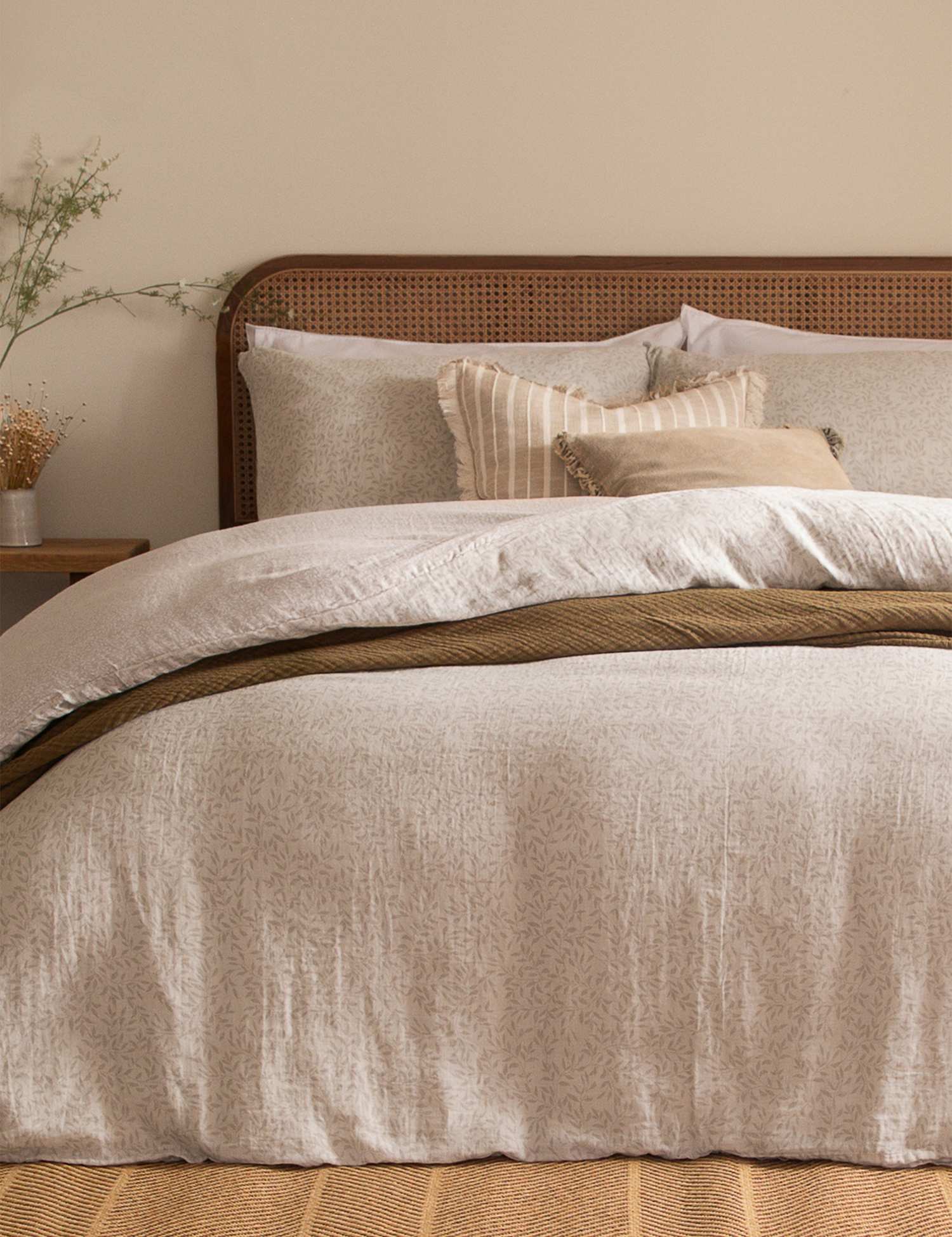 YARD Perrie Leaf Pure Cotton Muslin Bedding Set Natural Mix