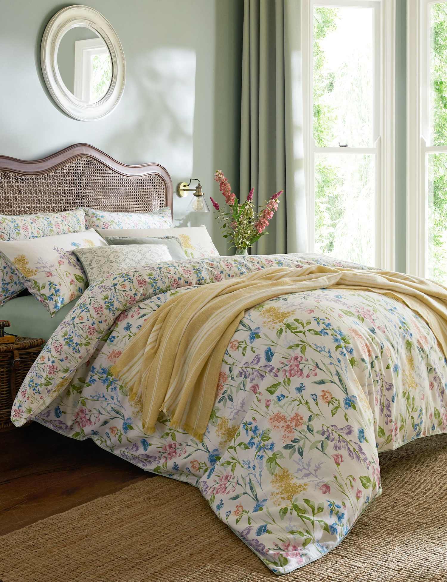 Laura Ashley Pure Cotton Elston Garden Bedding Set Multi