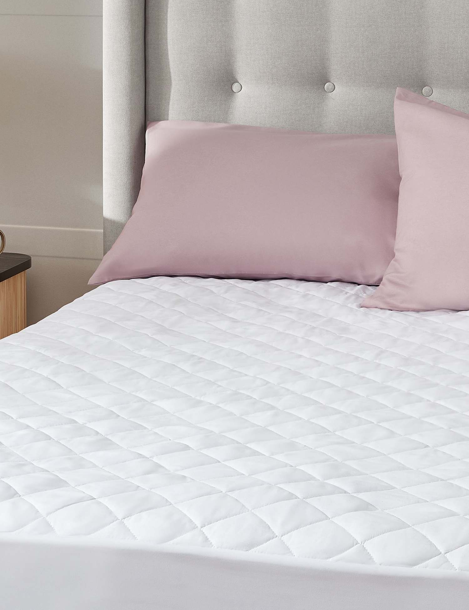 Silentnight 2 Pack Soft as Silk Mattress Protectors White