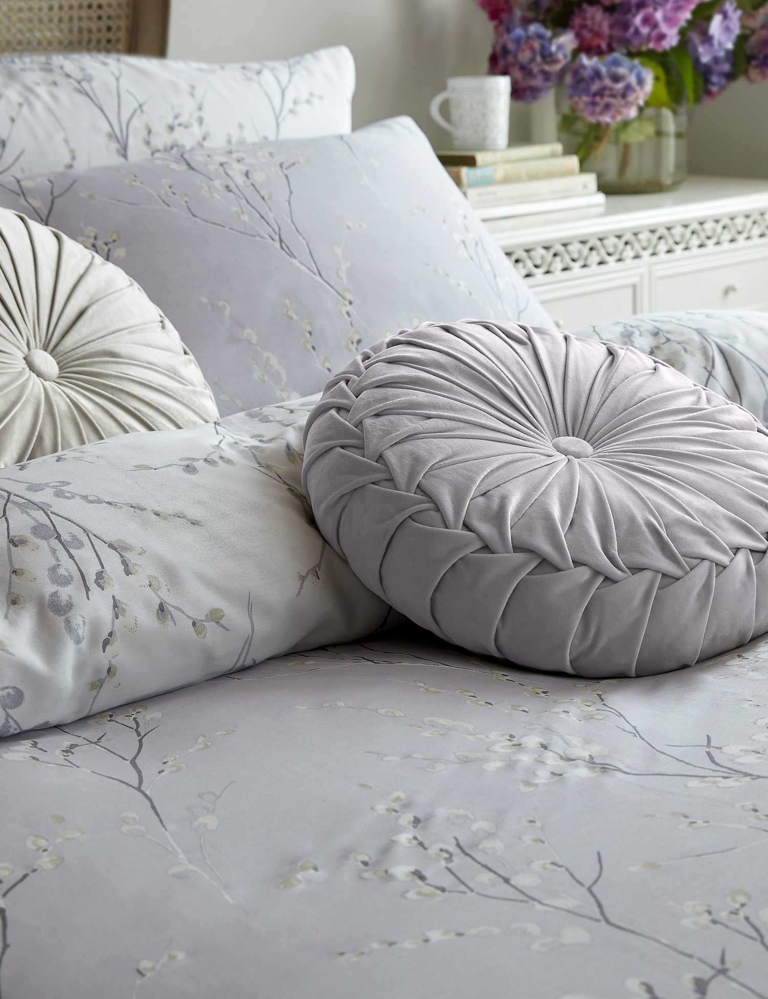 Laura Ashley 2 Pack Pure Cotton Sateen Pussy Willow Pillowcases Light Purple