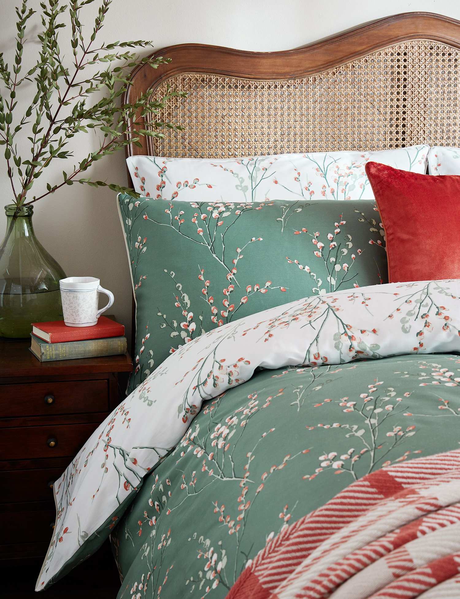Laura Ashley 2 Pack Pure Cotton Sateen Pussy Willow Pillowcases Green Mix