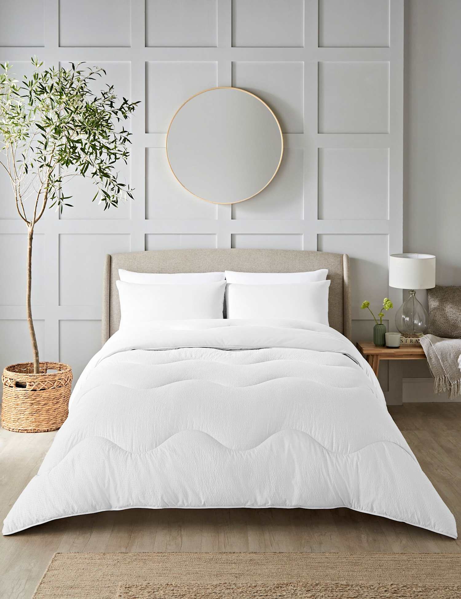 Nightlark Seersucker 10.5 Tog Coverless Duvet Set White
