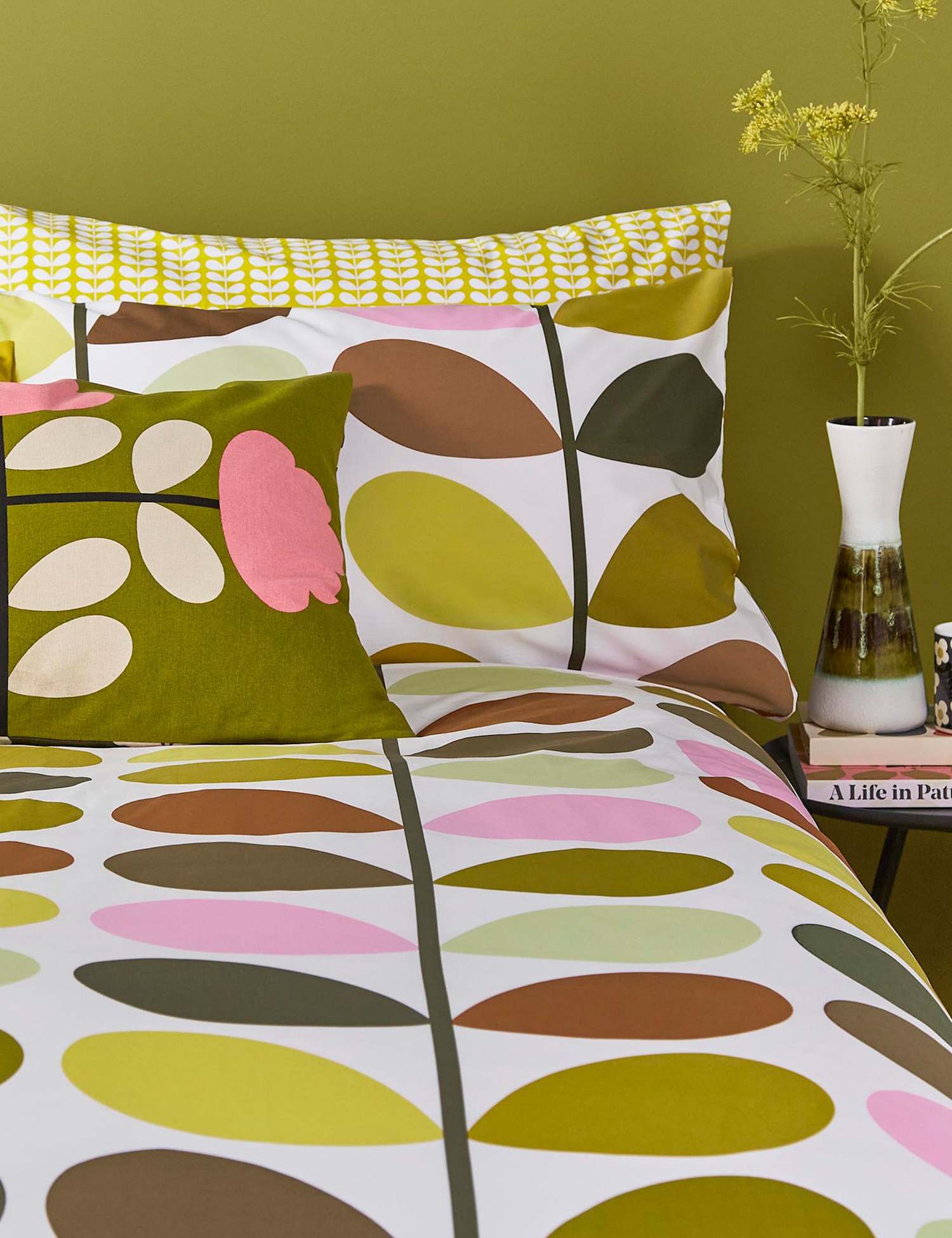 Orla Kiely 2 Pack Pure Cotton Multi Stem Pillowcases Green Mix