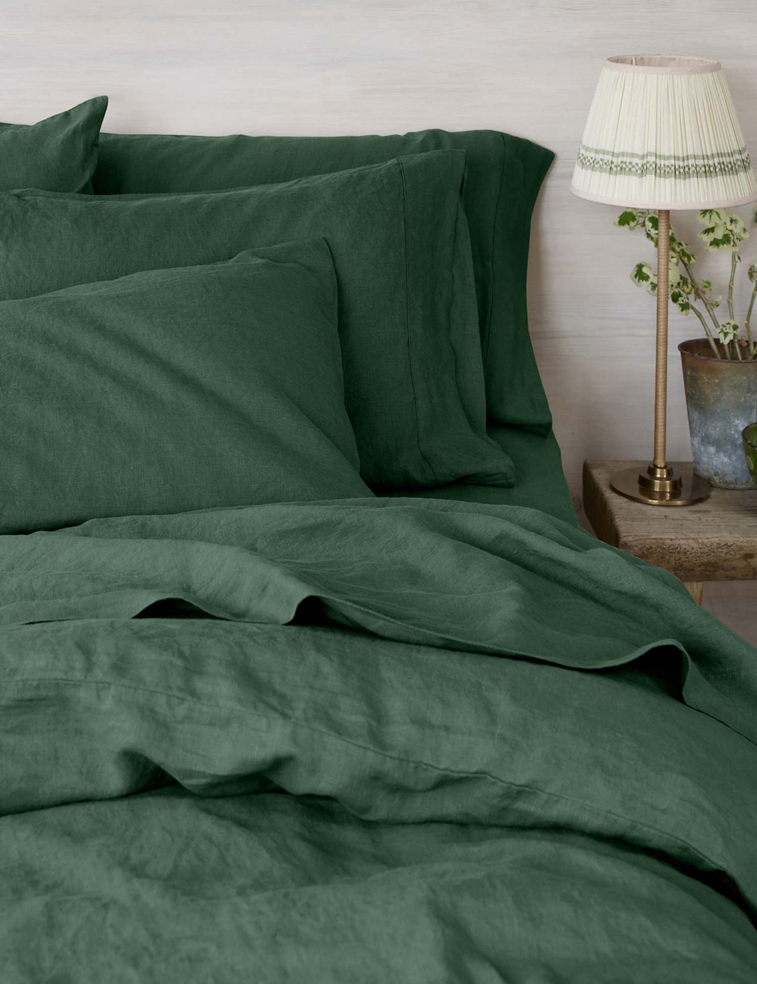 Piglet In Bed Linen Rich Pillowcase Set Dark Green