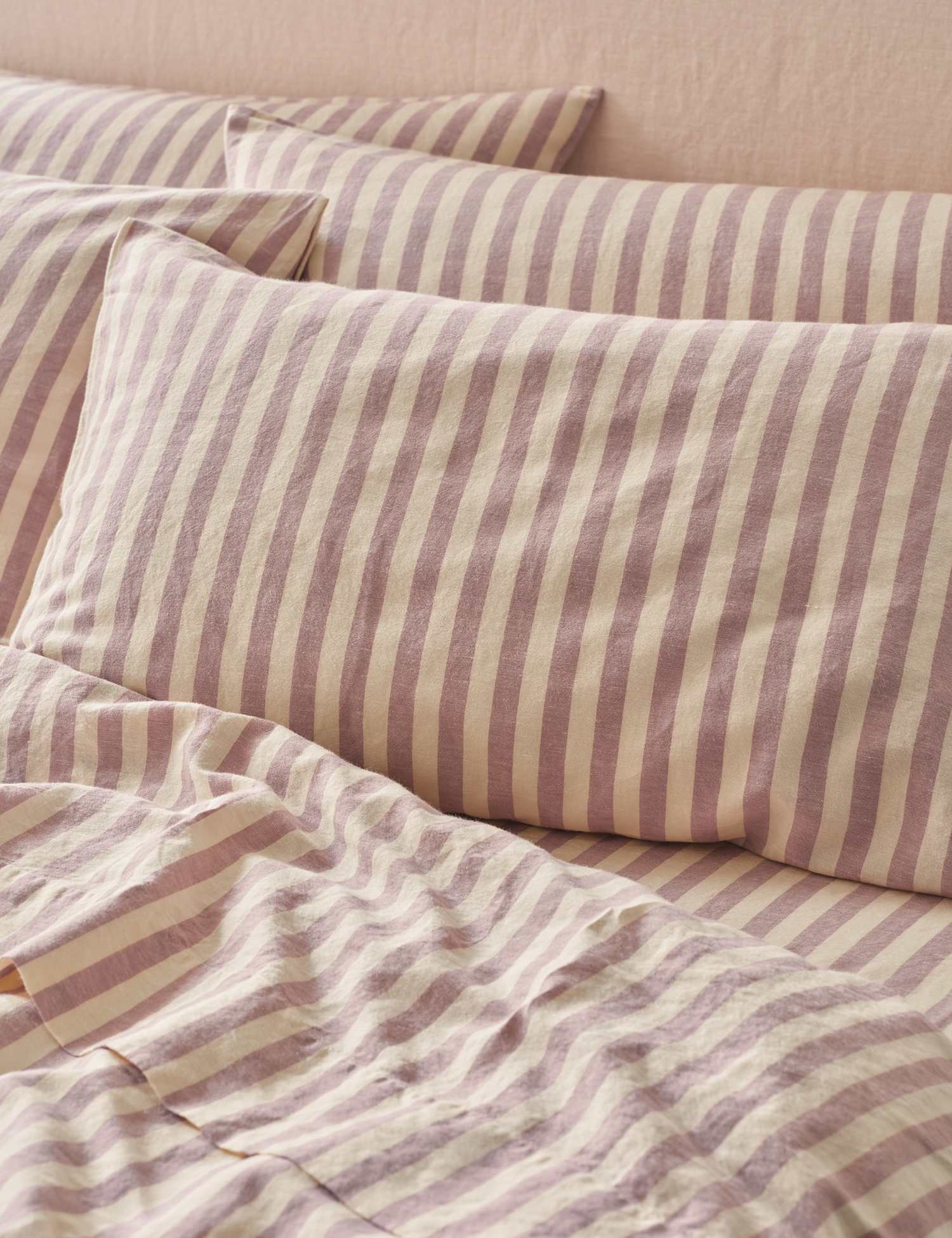 Piglet In Bed 2 Pack Linen Rich Striped Pillowcases Purple