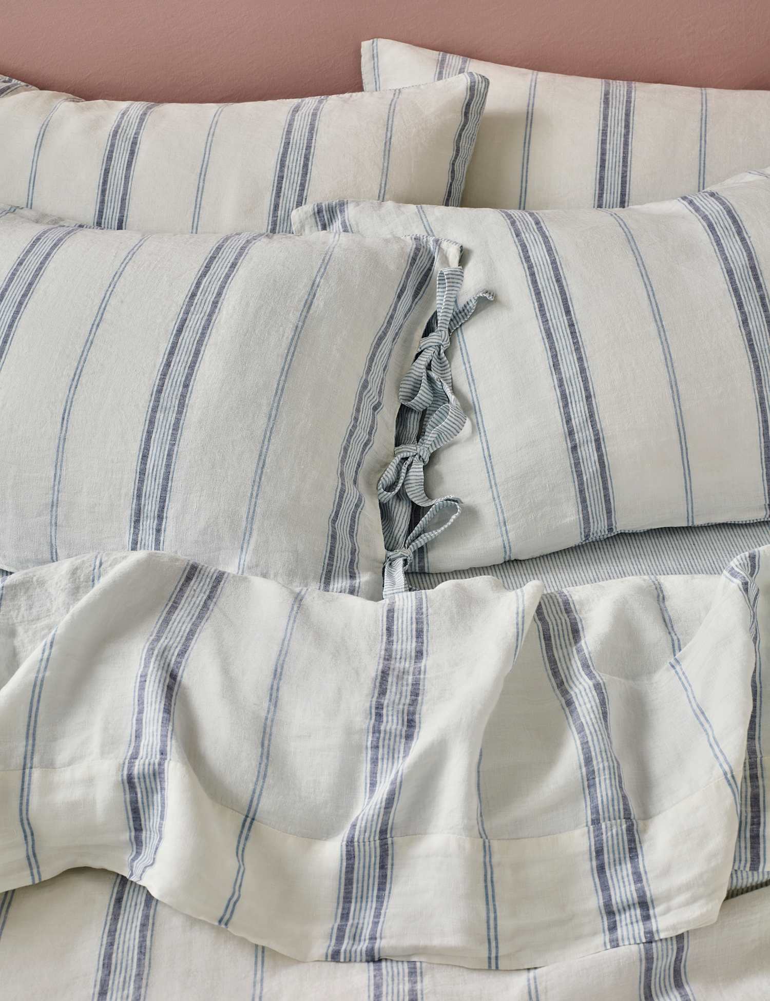 Piglet In Bed 2 Pack Pure Linen Farmhouse Pillowcases Blue Mix