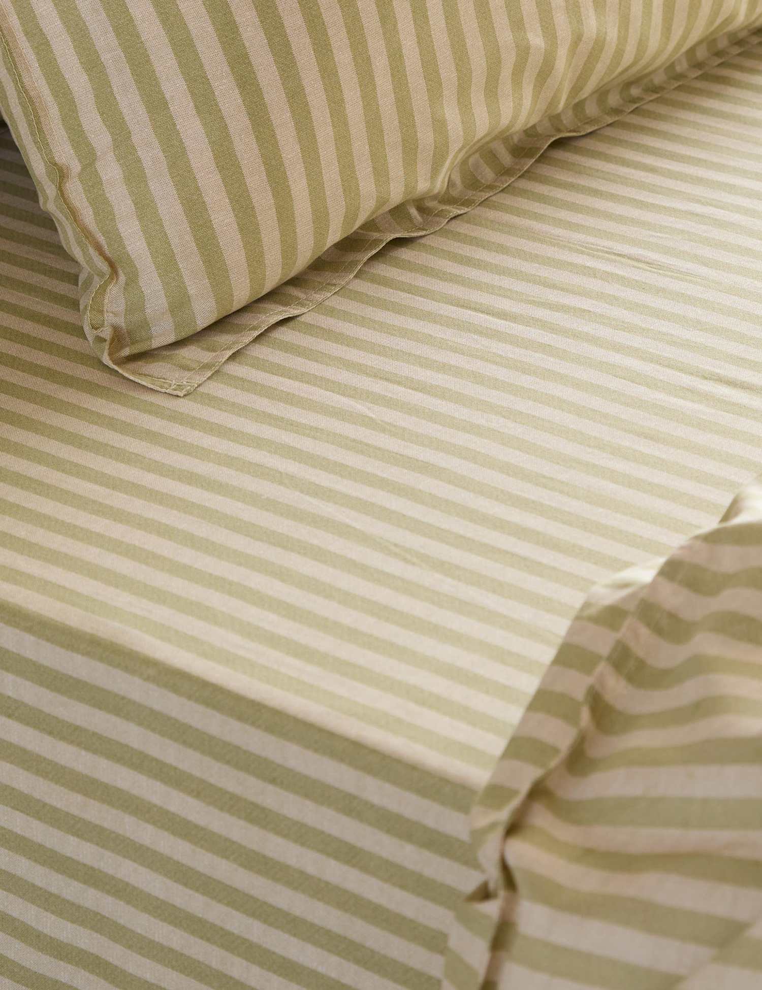 YARD Pure Cotton Marlow Striped Fitted Sheet Green Mix