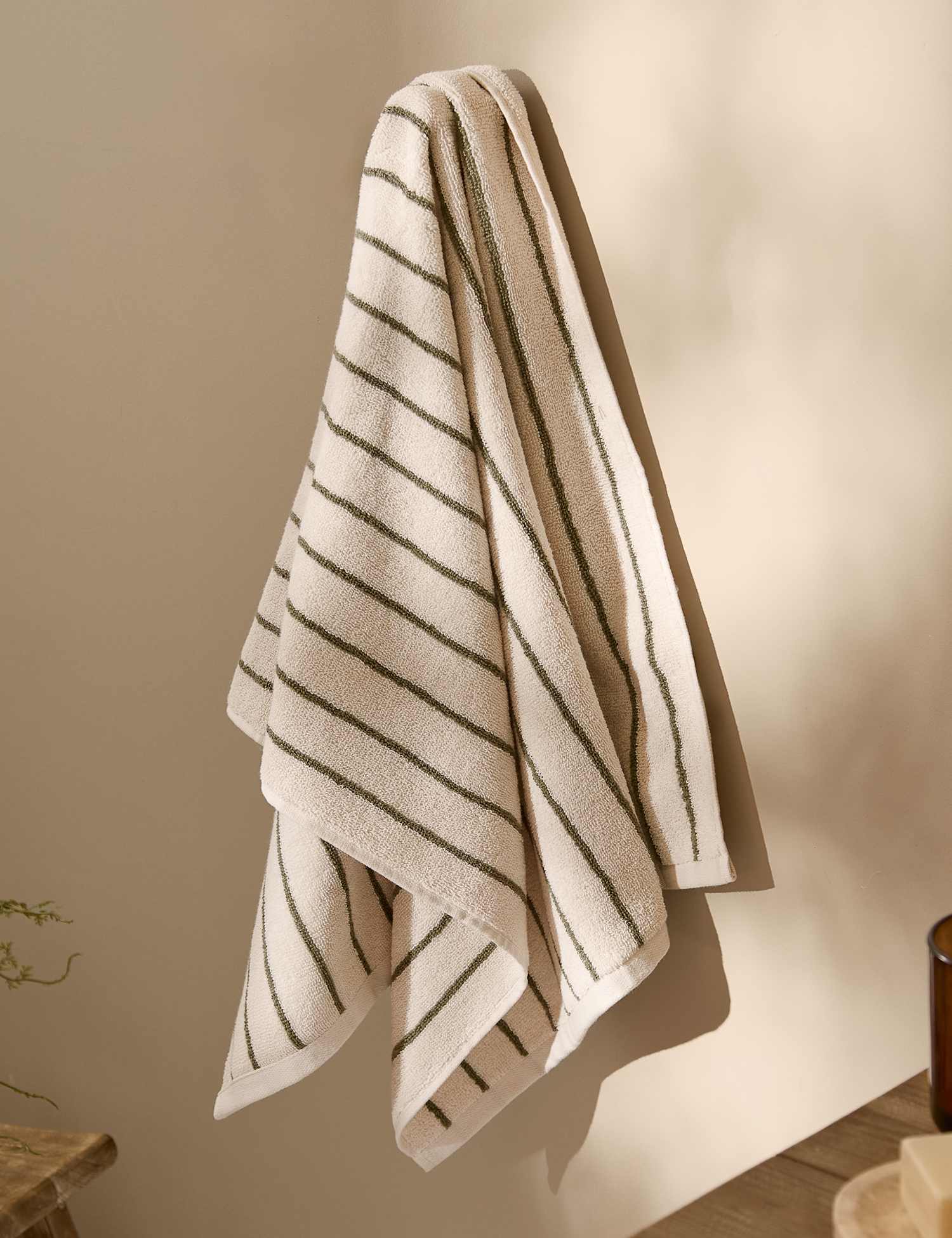 YARD Pure Cotton Hebden Striped Bath Towel Green