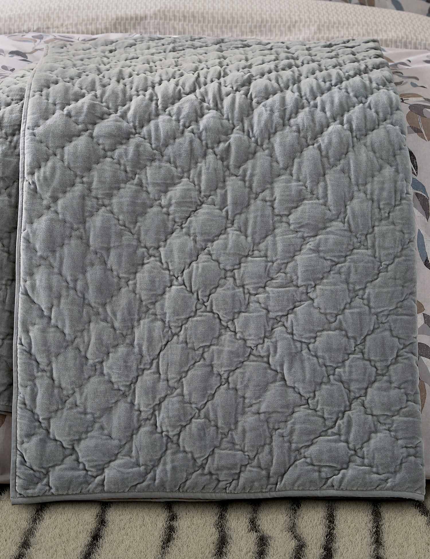 Bedeck of Belfast Pure Cotton Velvet Albany Quilted Throw Light Grey