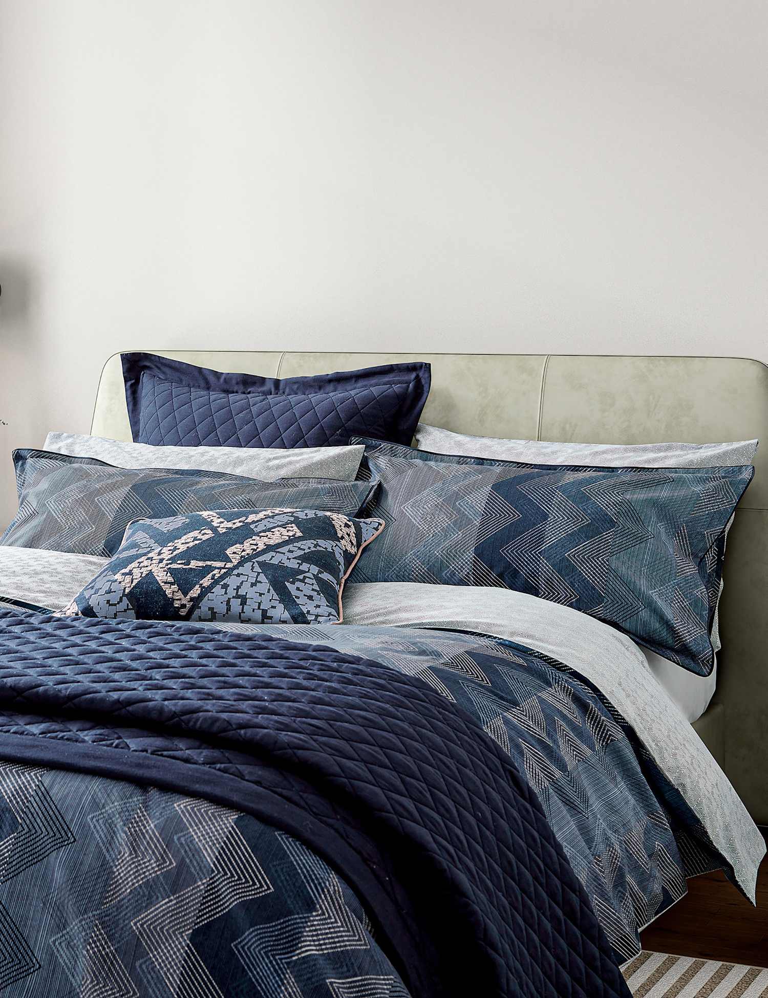 Bedeck of Belfast 2 Pack Pure Cotton Sutton Pillowcases Blue Mix