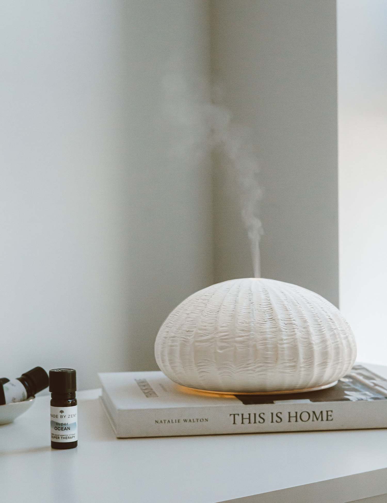 MADE BY ZEN Oceania Aroma Electric Diffuser White