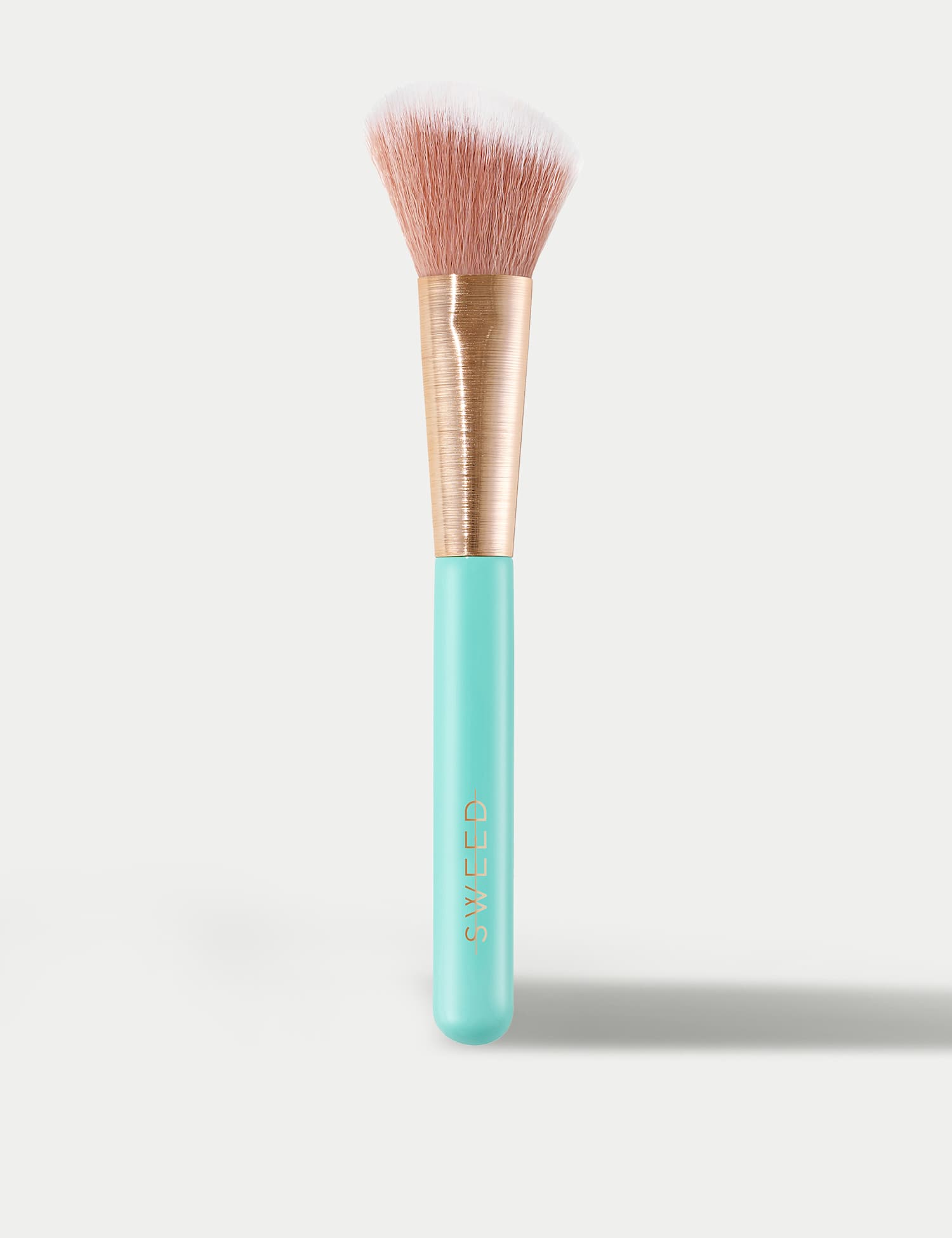 Sweed Angled Blush Brush No Colour