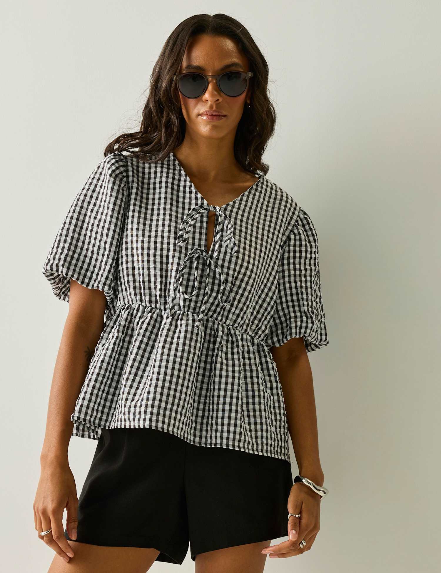 Regatta Amor Checked V-Neck Puff Sleeve Peplum Top White/Black