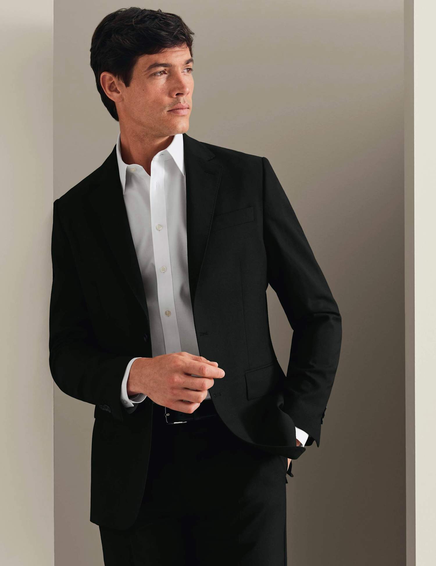 Charles Tyrwhitt Slim Fit Super 120s Wool Sharkskin Suit Jacket Black