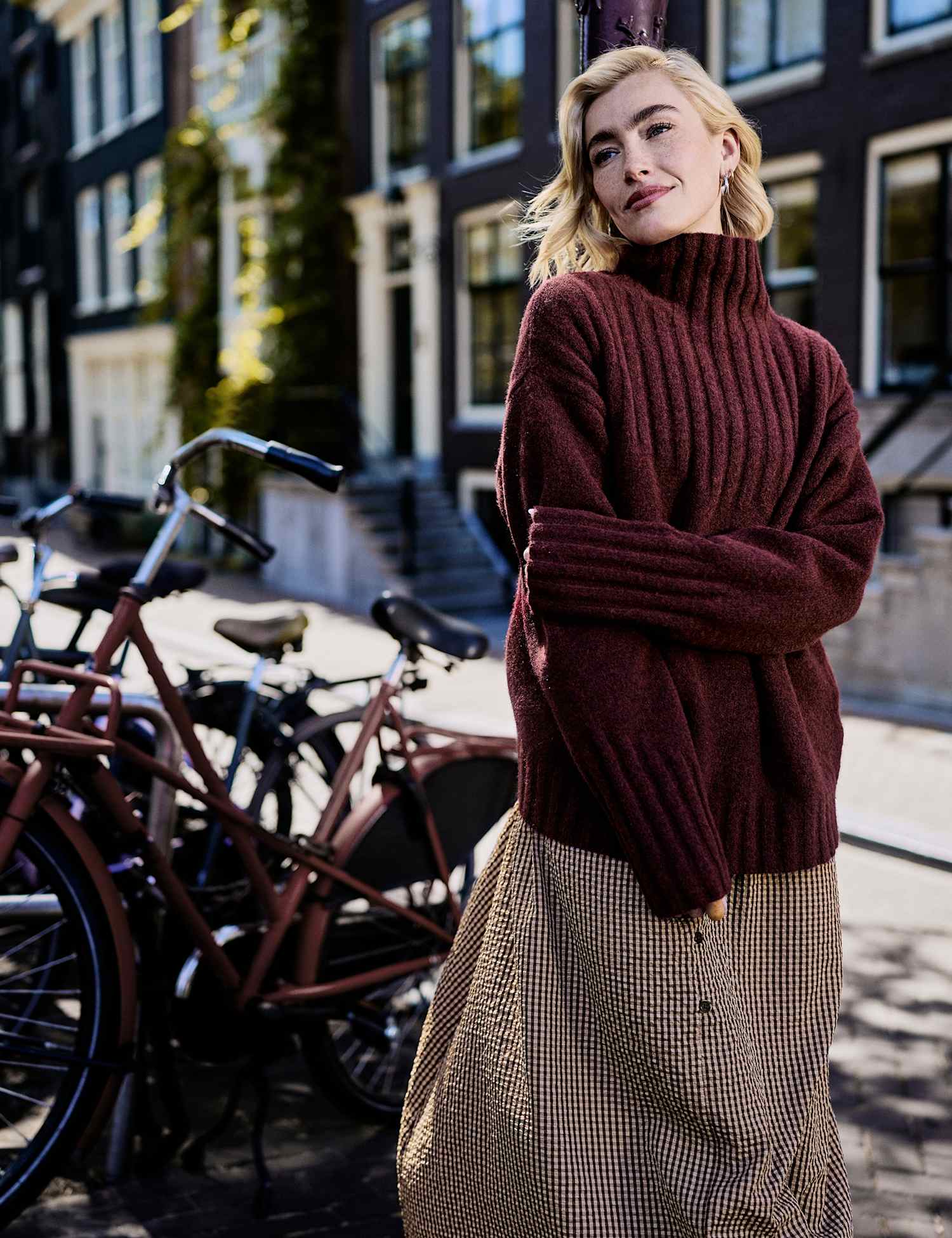 Regatta Funnel Neck Relaxed Jumper Burgundy