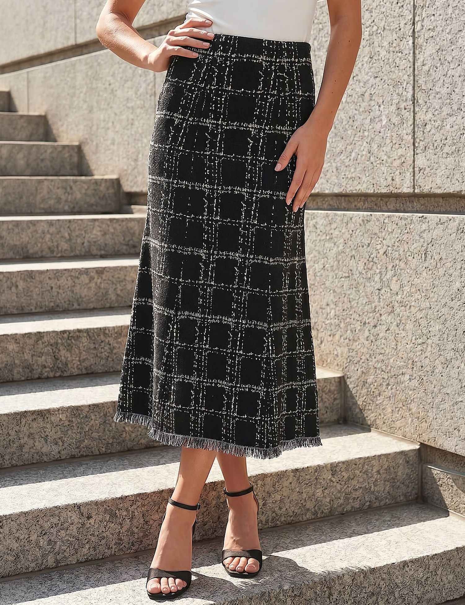 Roman Textured Knit Tweed Skirt Black Mix