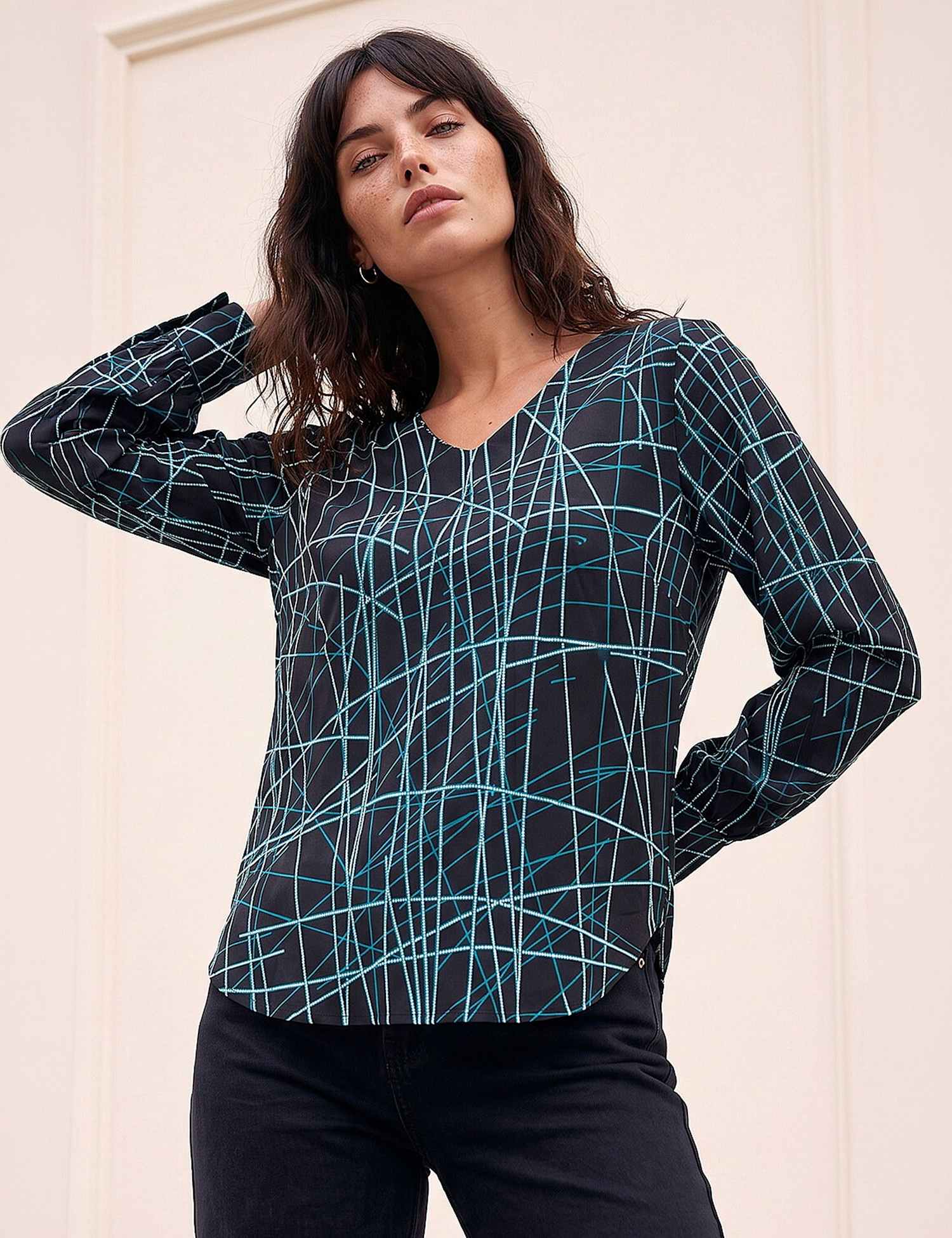 Roman Printed V Neck Top Teal Mix
