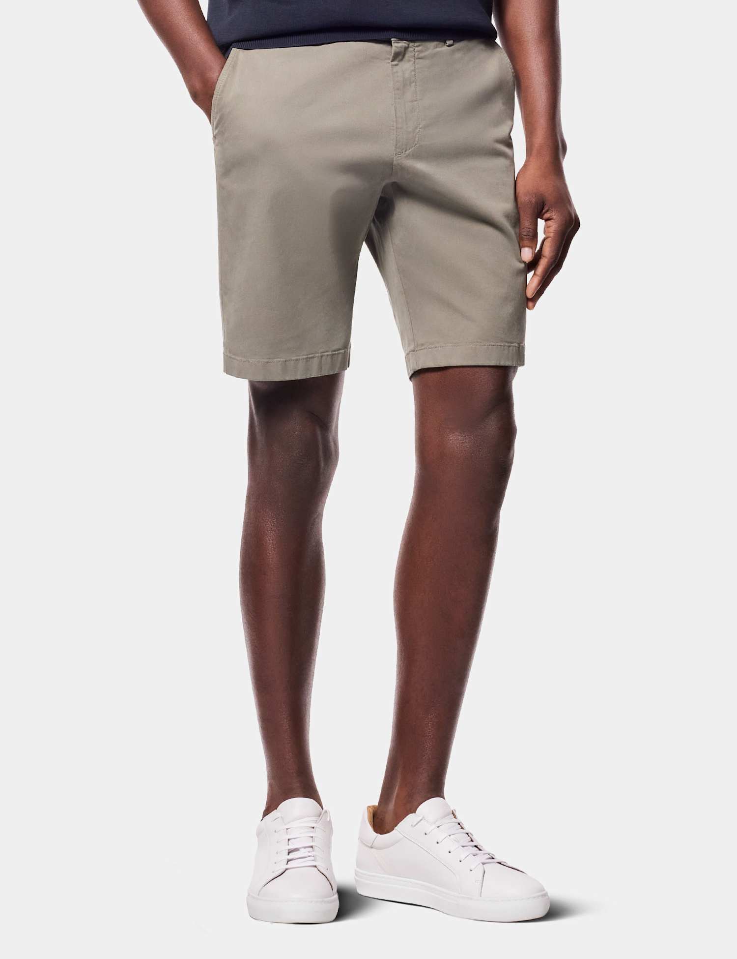 Hawes & Curtis Regular Fit Cotton Rich Chino Shorts Olive