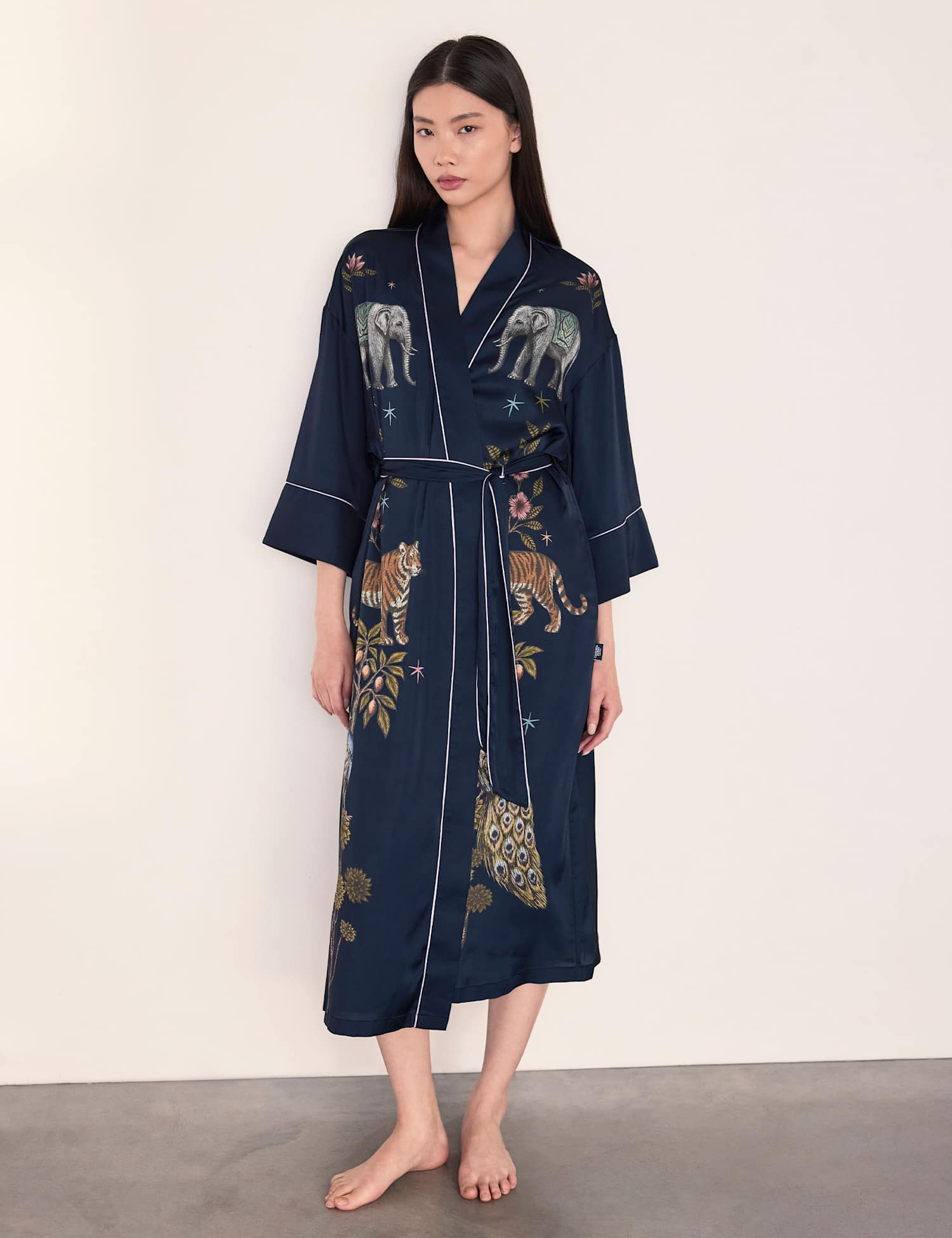 Chelsea Peers Twilight Safari Satin Jungle Print Wide Sleeve Dressing Gown Navy