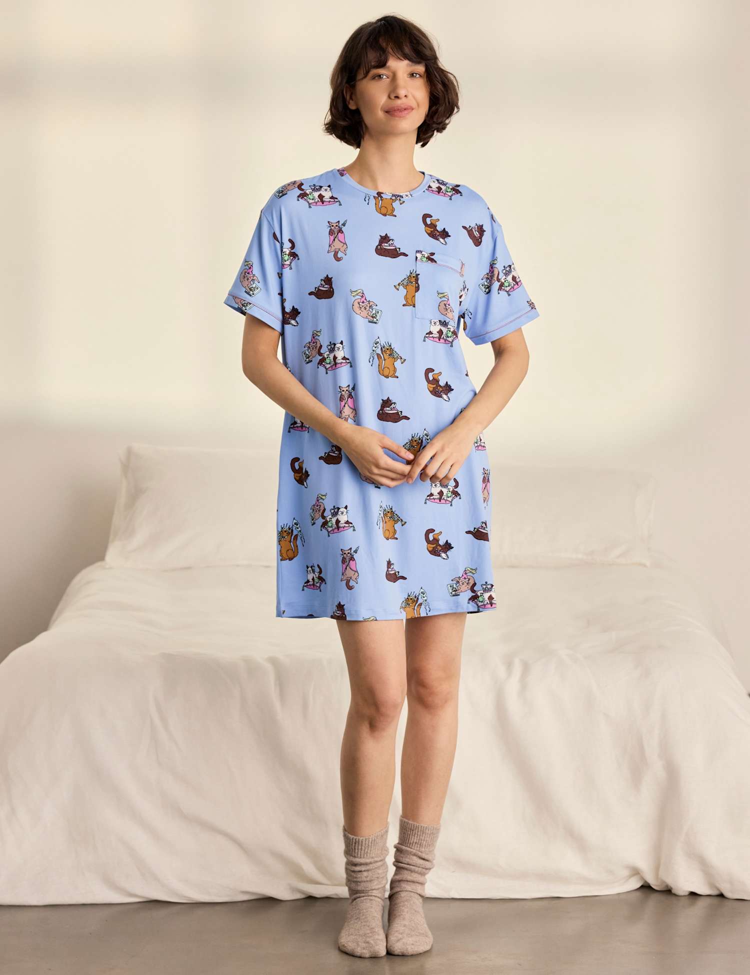 Chelsea Peers Fairytale Cats Print Nightshirt Blue
