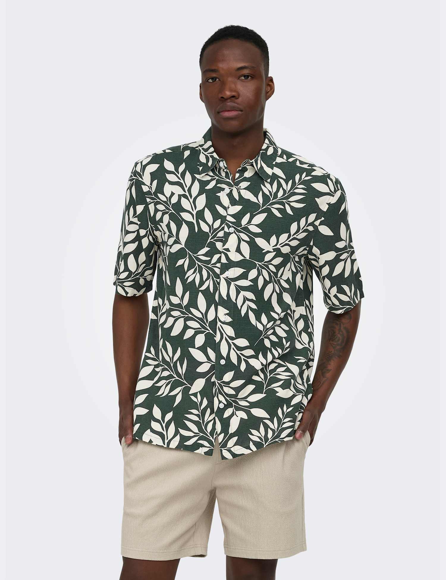 ONLY & SONS Regular Fit Abstract Print Short Sleeve Shirt Dark Green