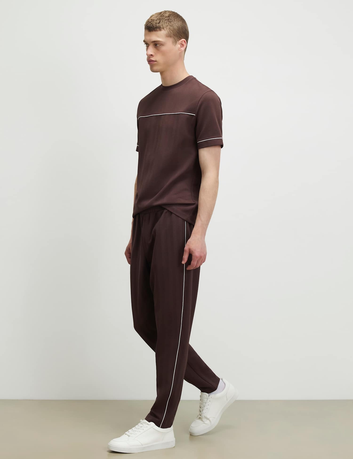 River Island Textured Elasticated Waist Slim Fit Joggers Brown