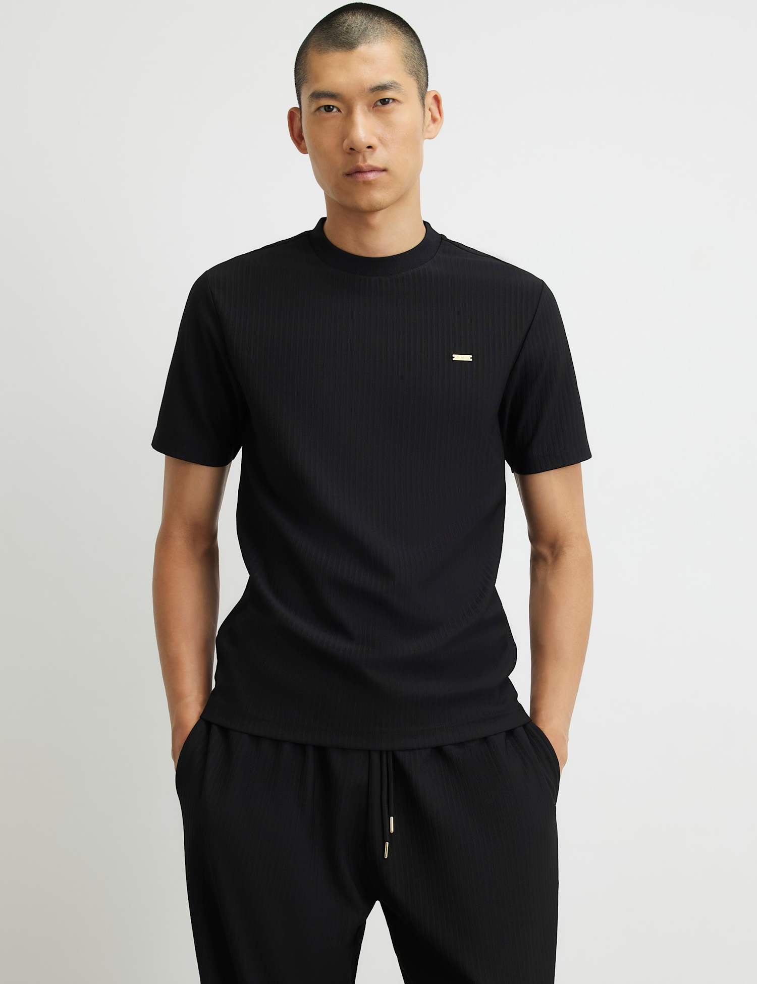 River Island Slim Fit Textured Crew Neck Short Sleeve T-Shirt Black