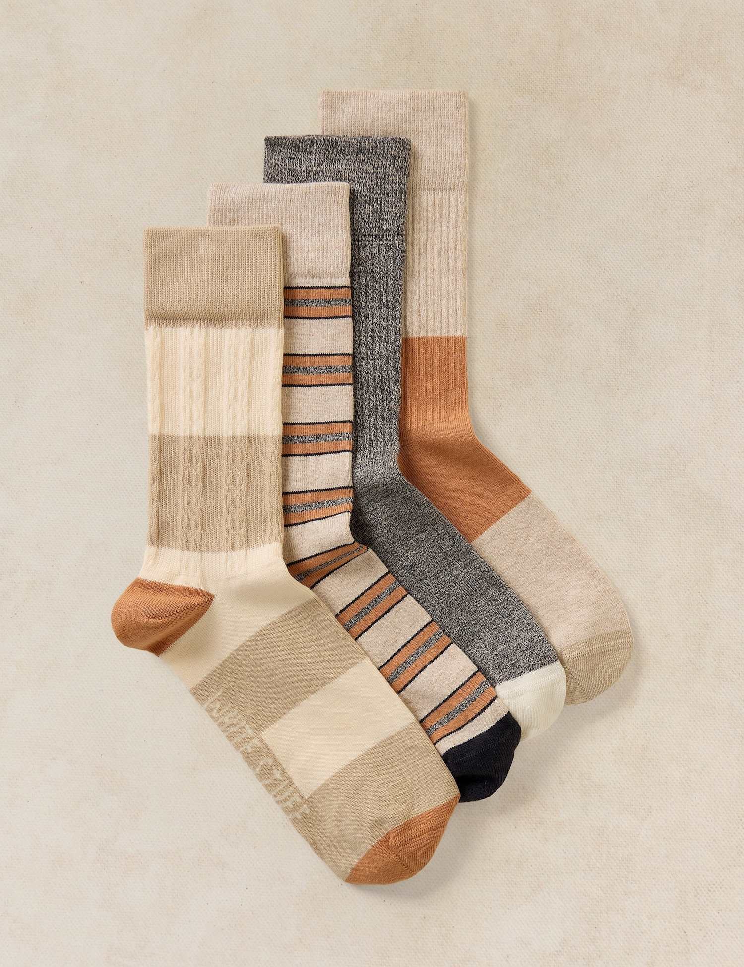 White Stuff 4 Pack Cotton Rich Robin Christmas Ankle Socks Natural Mix