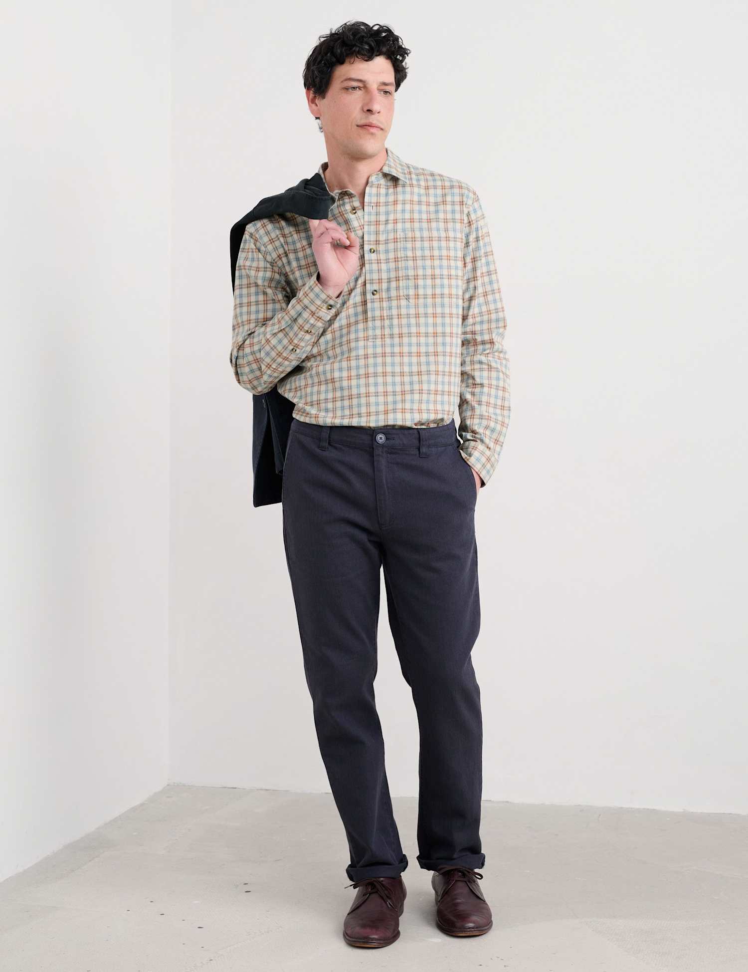 Seasalt Cornwall Slim Fit Cotton Linen Blend Trousers Navy