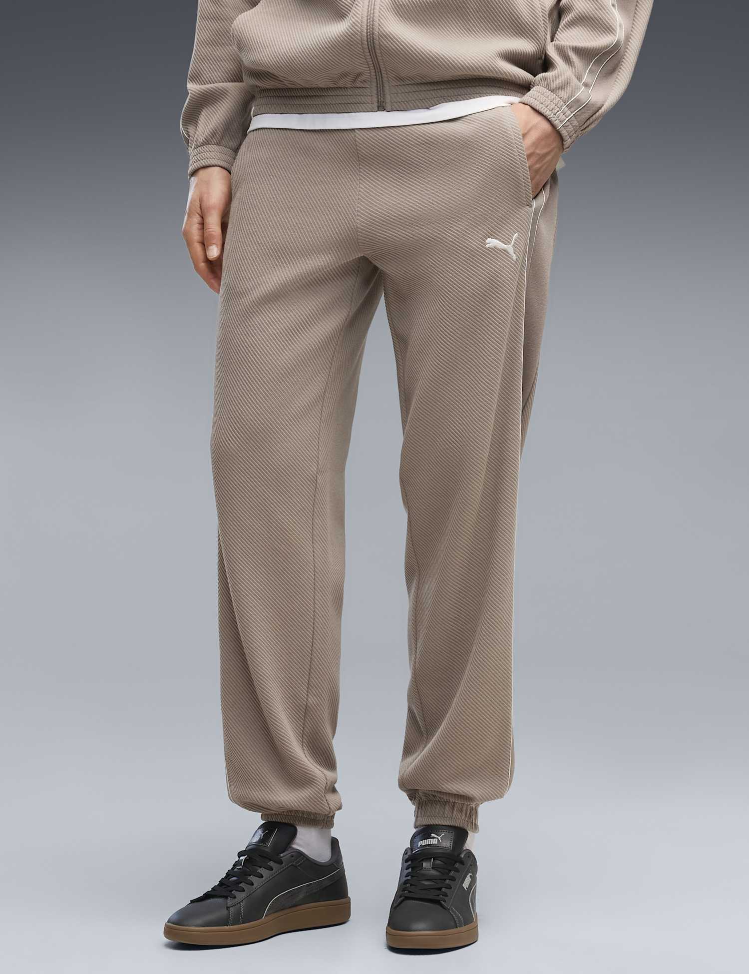 Puma Class Twill Cuffed Joggers Taupe