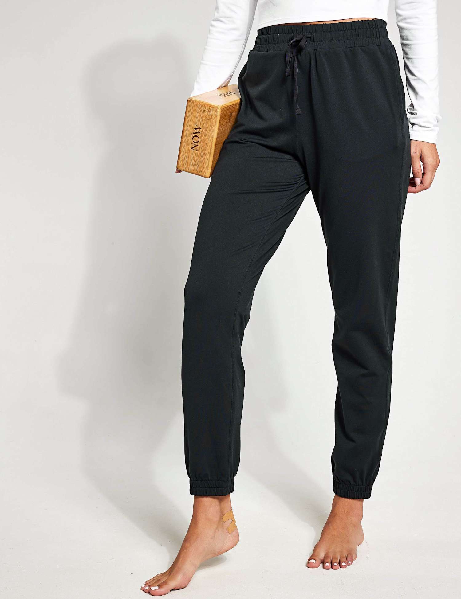 Girlfriend Collective Reset Slim Fit Joggers Black