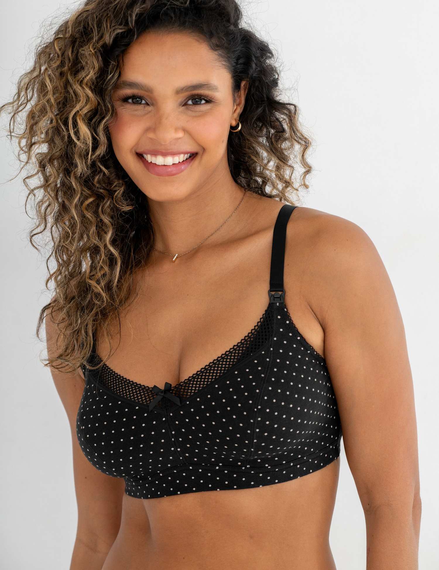 Pour Moi Love to Lounge Maternity Nursing Bra White/Black