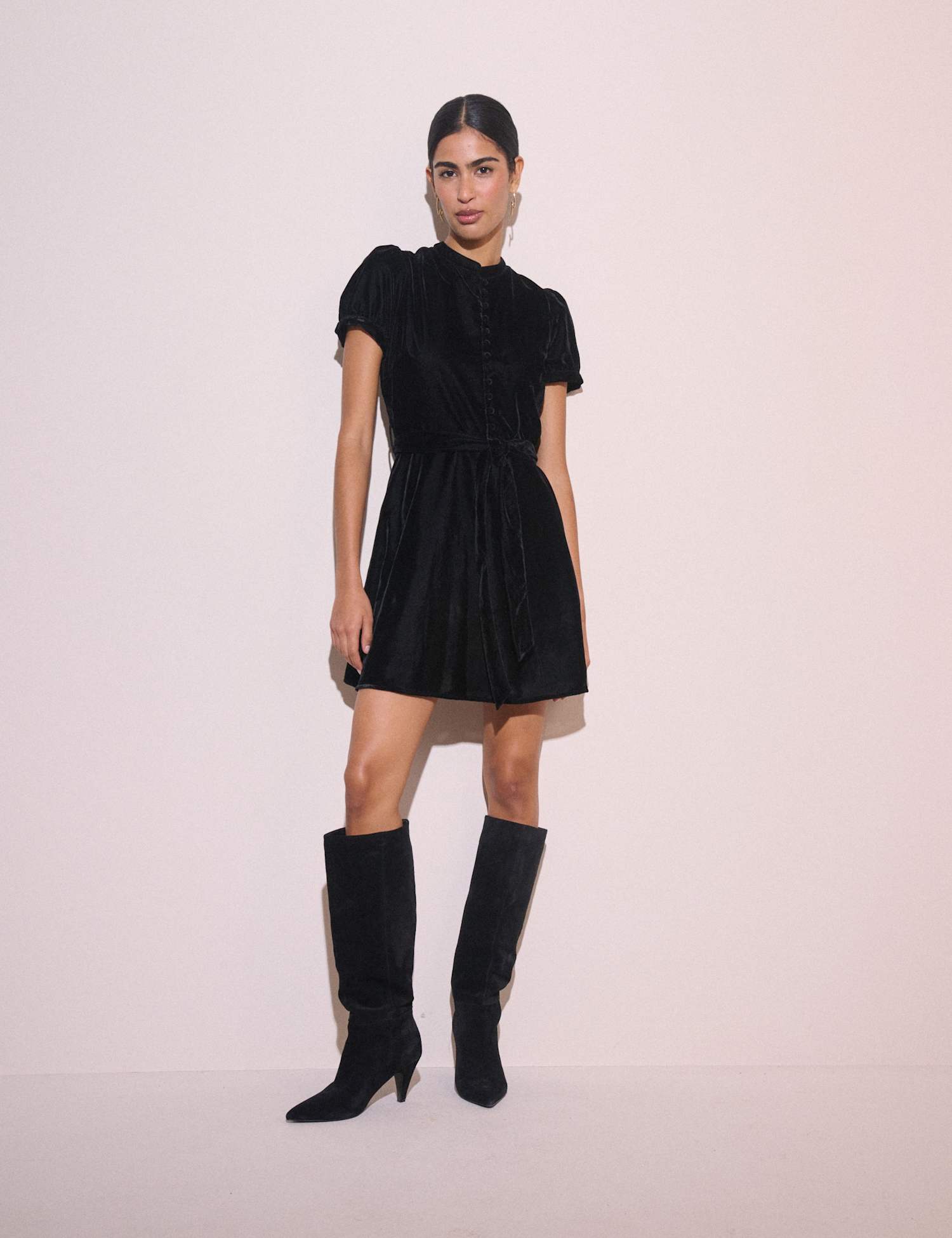 Nobody's Child Ivanna V Neck Mini Skater Dress Black