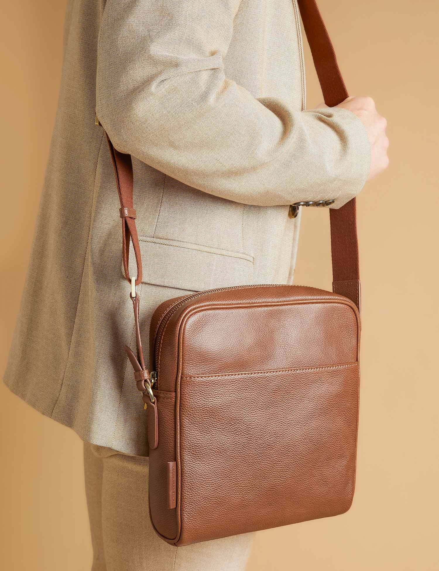 Jones Bootmaker Leather Pebble Grain Cross Body Bag Tan