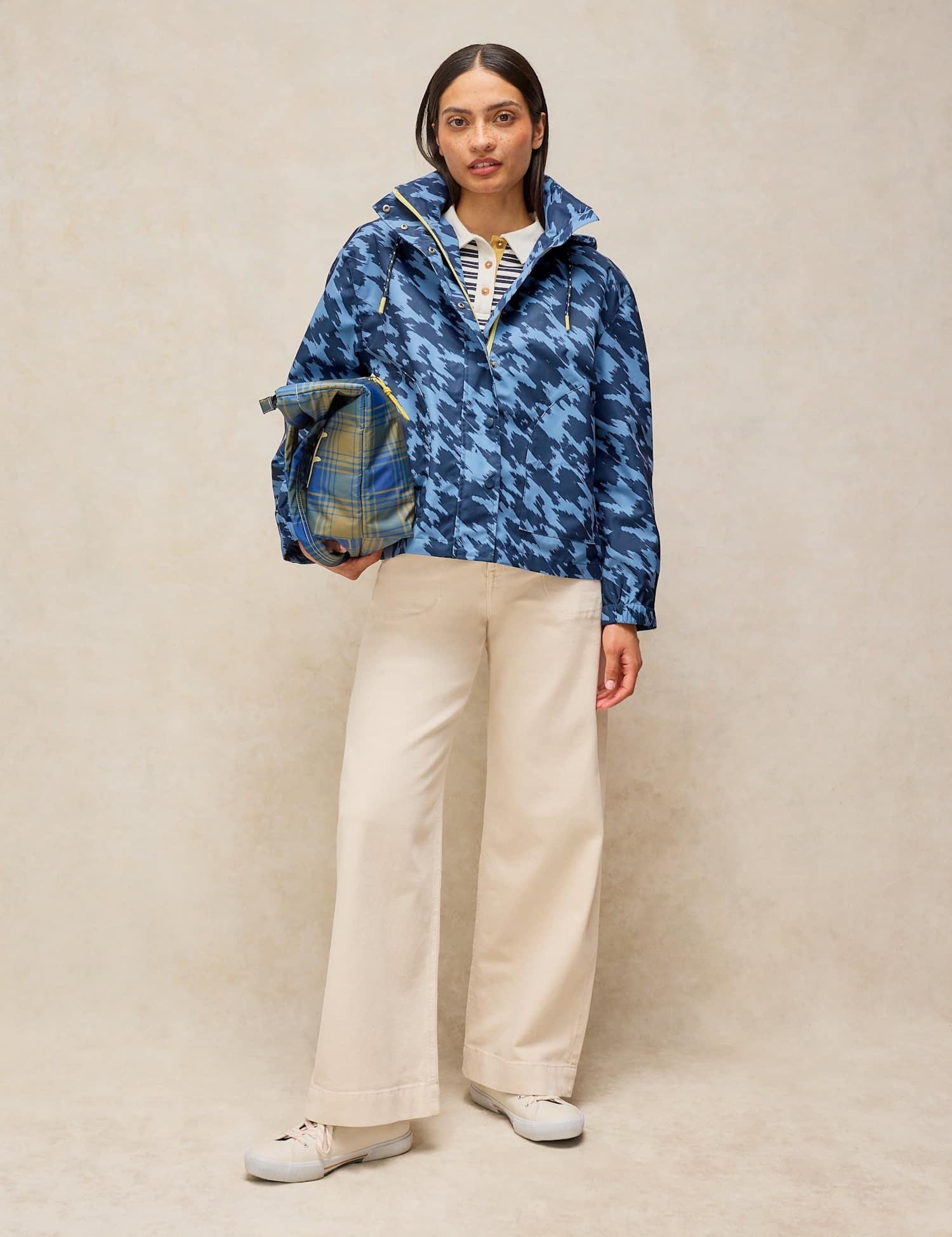White Stuff Beth Waterproof Printed Padded Short Coat Navy Mix