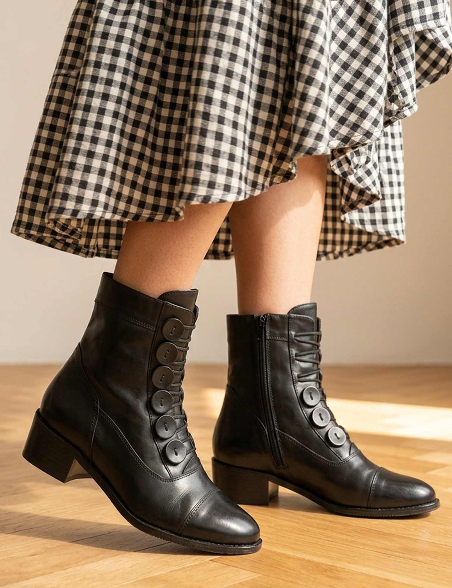 Jones Bootmaker Leather Block Heel Ankle Boots Black